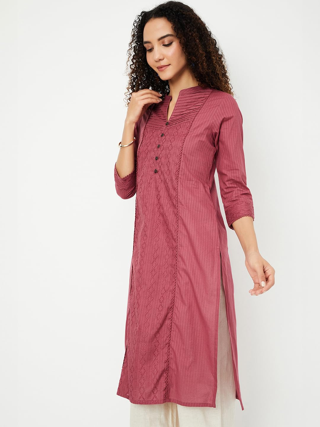 Max Women's Cotton Blend Solid Regular Kurta