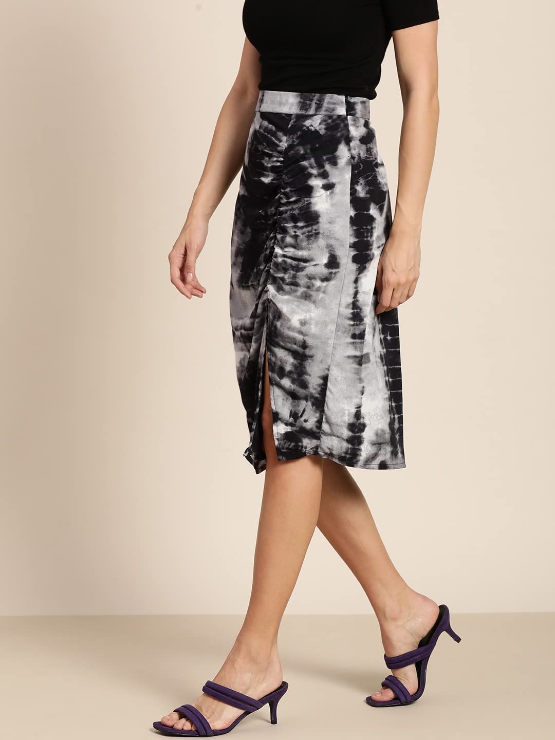 Marie Claire Polyester Women Crepe Knee Length Western Skirt (Black)