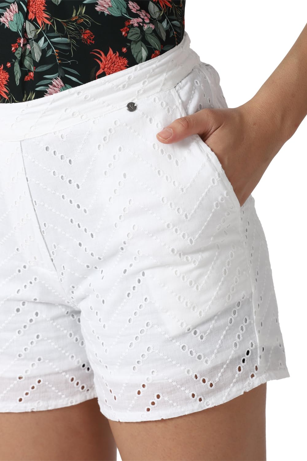 Van Heusen Women's Bermuda Shorts (VWSRURGPK69201_White