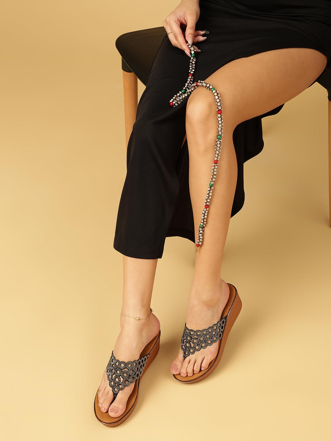 Marc Loire Women’s Embellished Slip-On Comfortable Flatform Heel Fashion Sandals (Black, UK Footwear Size System, Adult, Women, Numeric, Medium, 8)