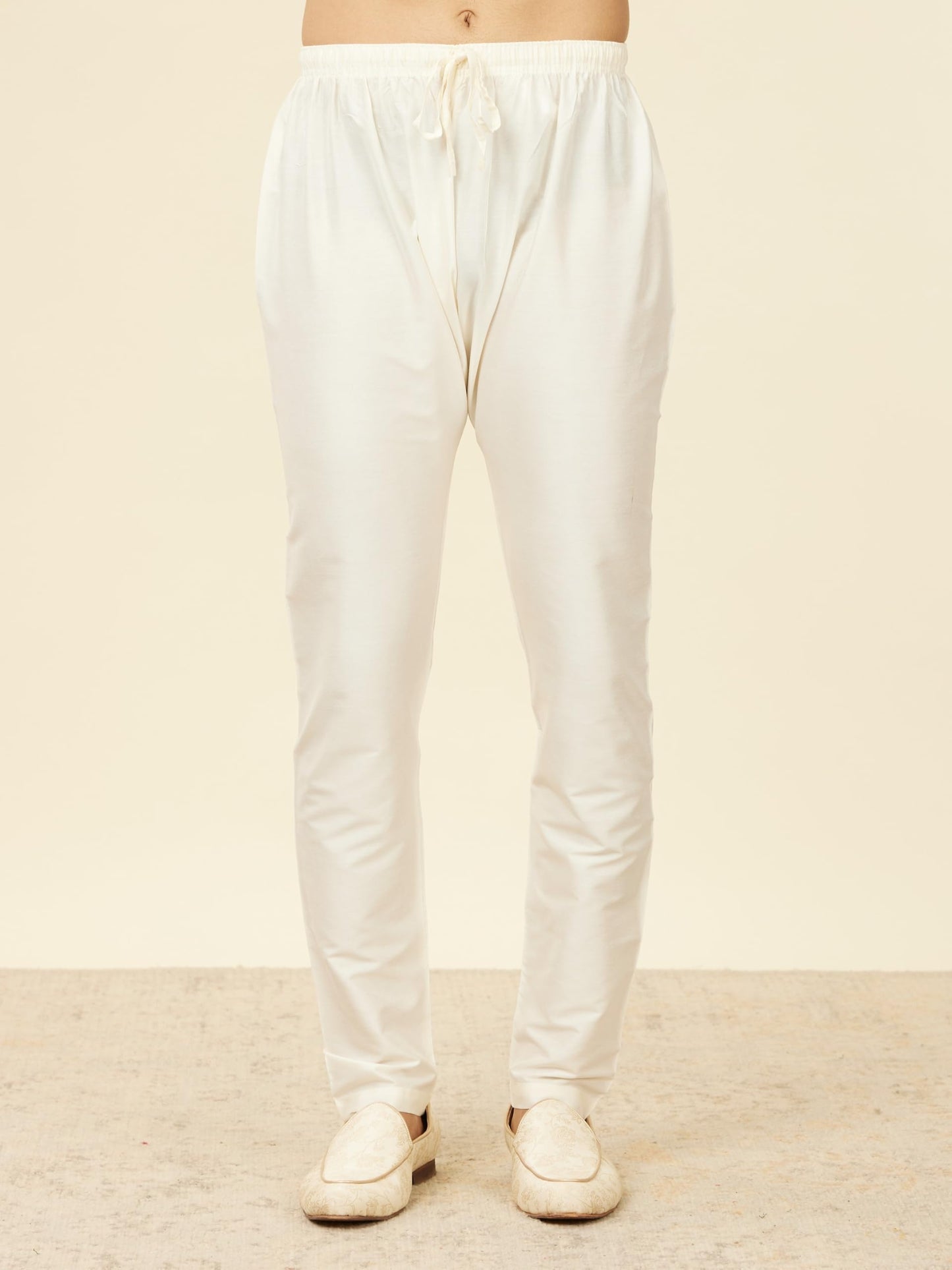 Manyavar Men's Cotton Self-Textured Kurta Set (Light Mid Green,XXXL)