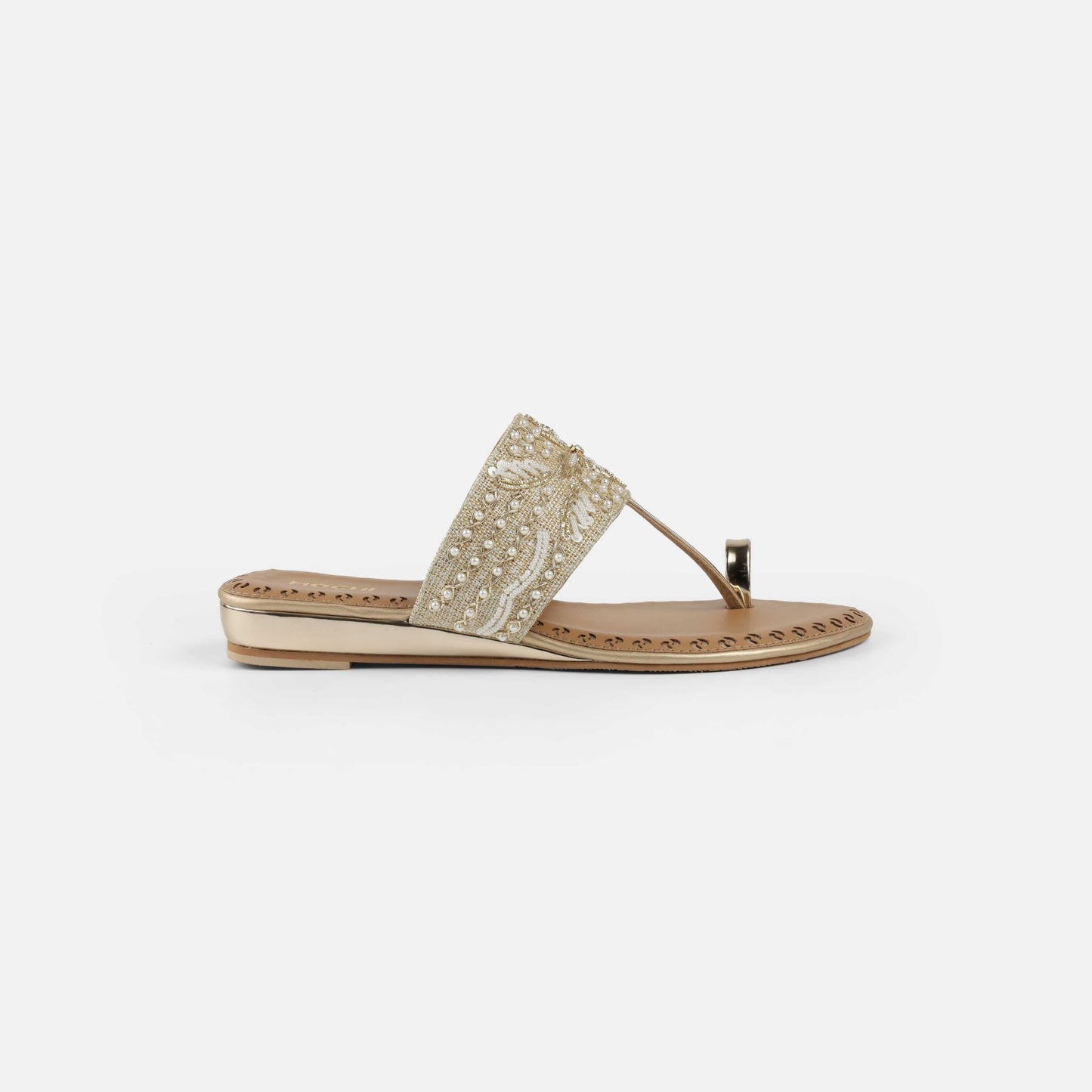Mochi Women Gold Chappals UK/4 EU/37(35-2114)