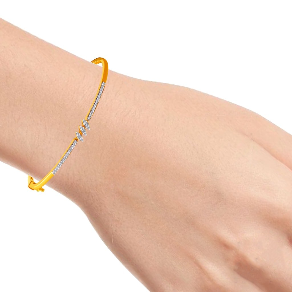 P.C. Chandra Jewellers 18k (750) Gold with Diamond Bangles for Women (Gold)