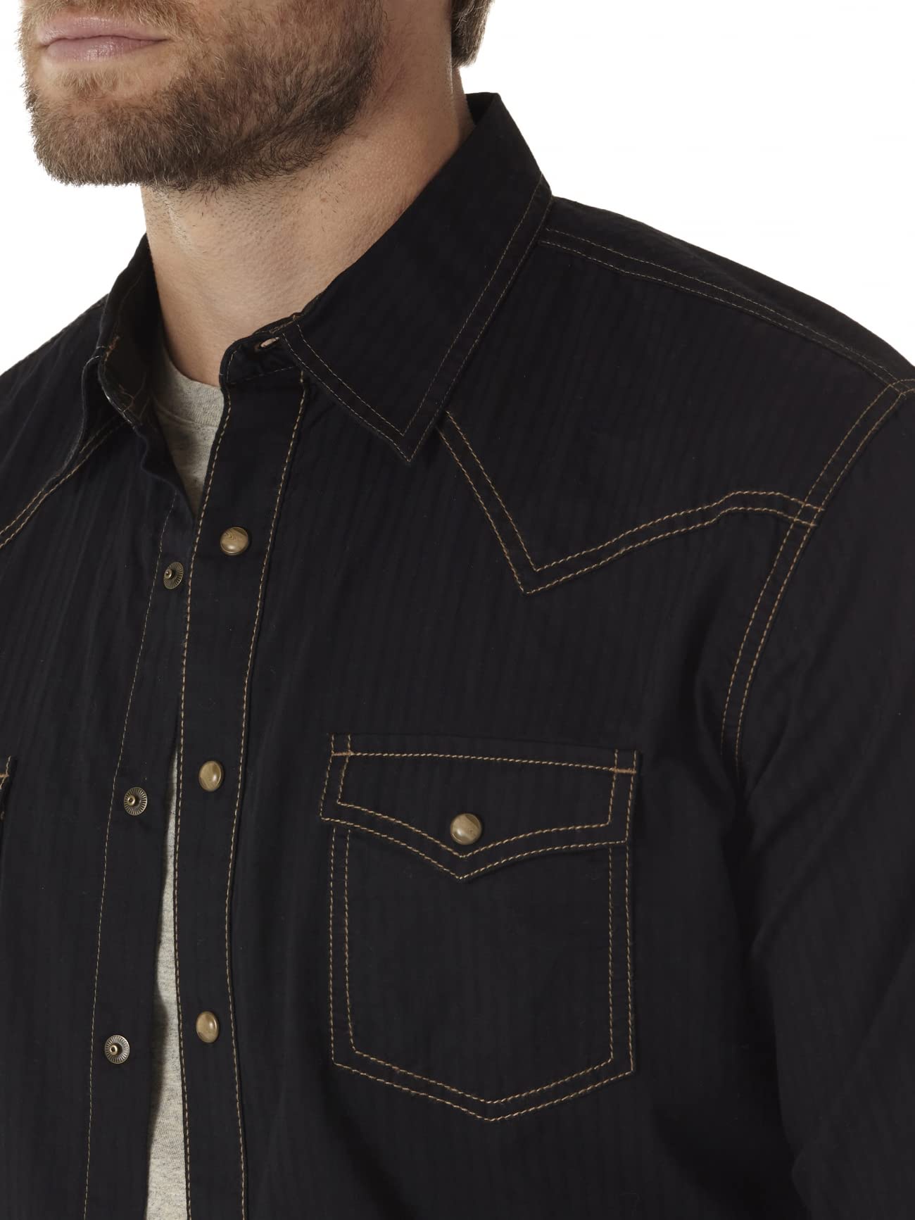 Wrangler Men's Retro Two Pocket Long Sleeve Snap Shirt, Black, Large
