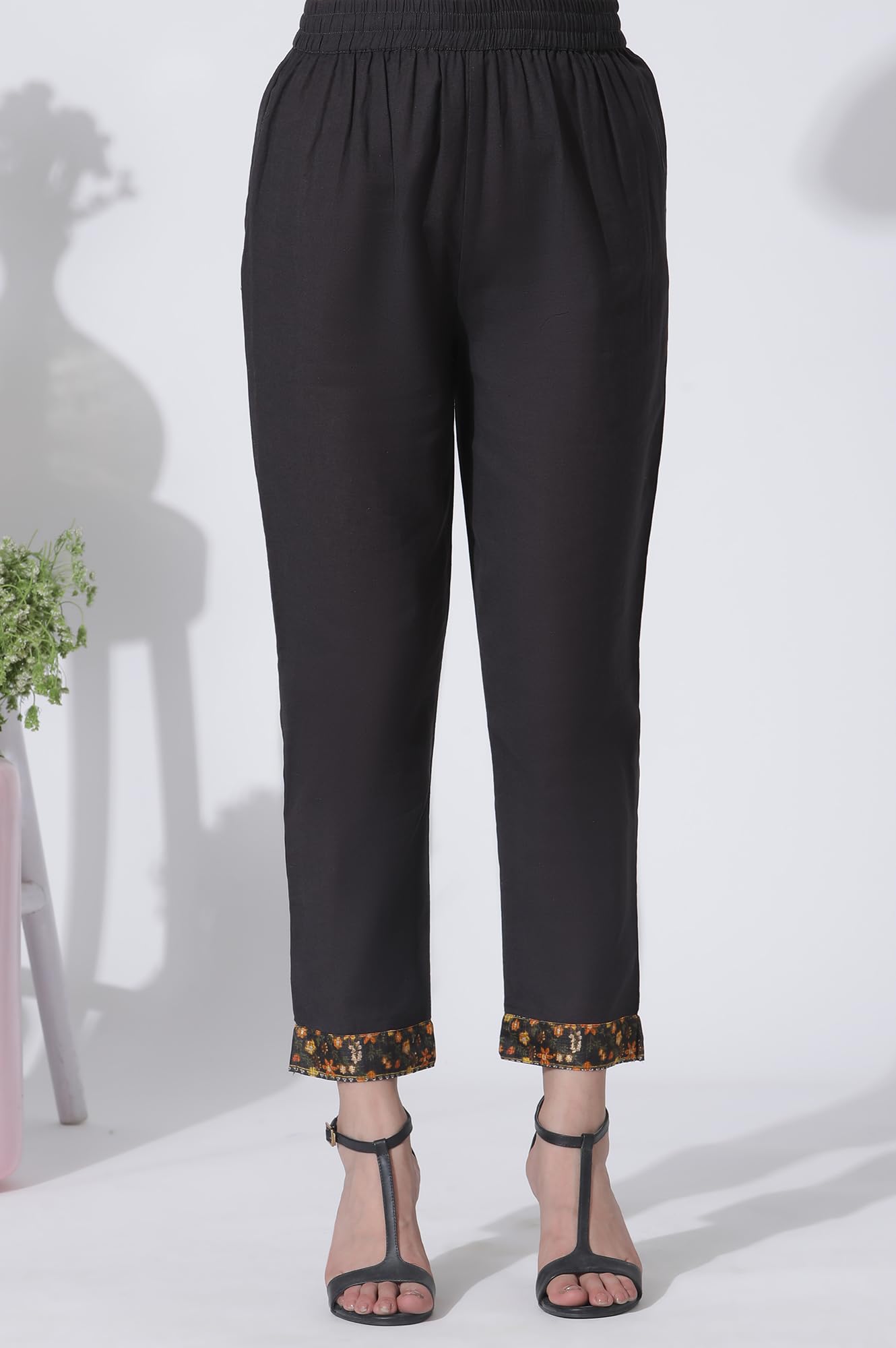 W for Woman Black Floral Printed Flared Kota Kurta, Pants and Dupatta Set_24AUWS11403-123385_XS