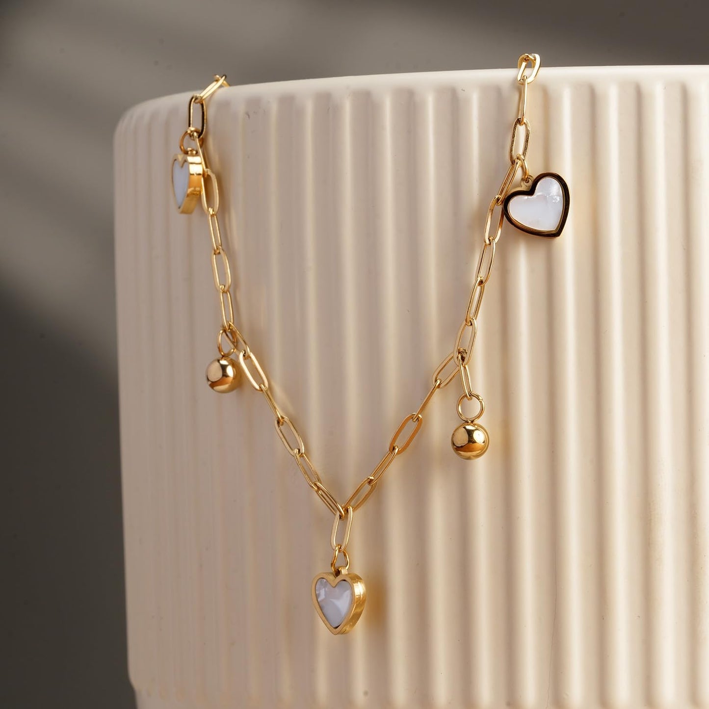 PALMONAS Hearts of Pearl Necklace for Womens - Waterproof & Anti-Tarnish, Gift for Girls & Women