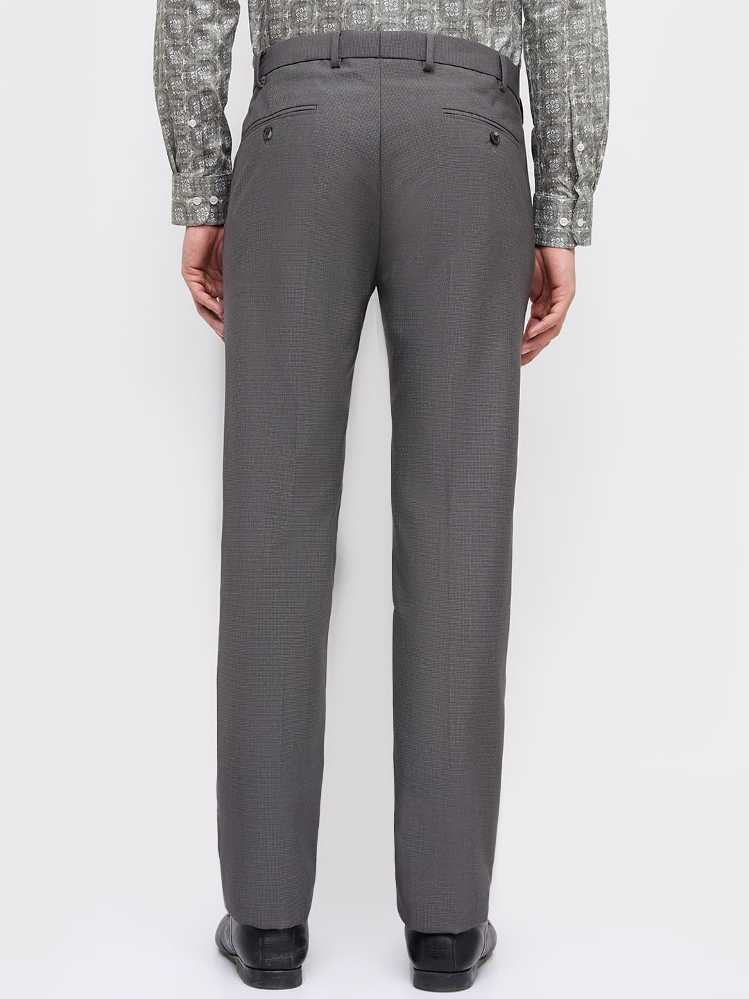 Park Avenue Men Slim Fit Structure Pattern Polyester Blend Flat Front Formal Trouser Dark Grey