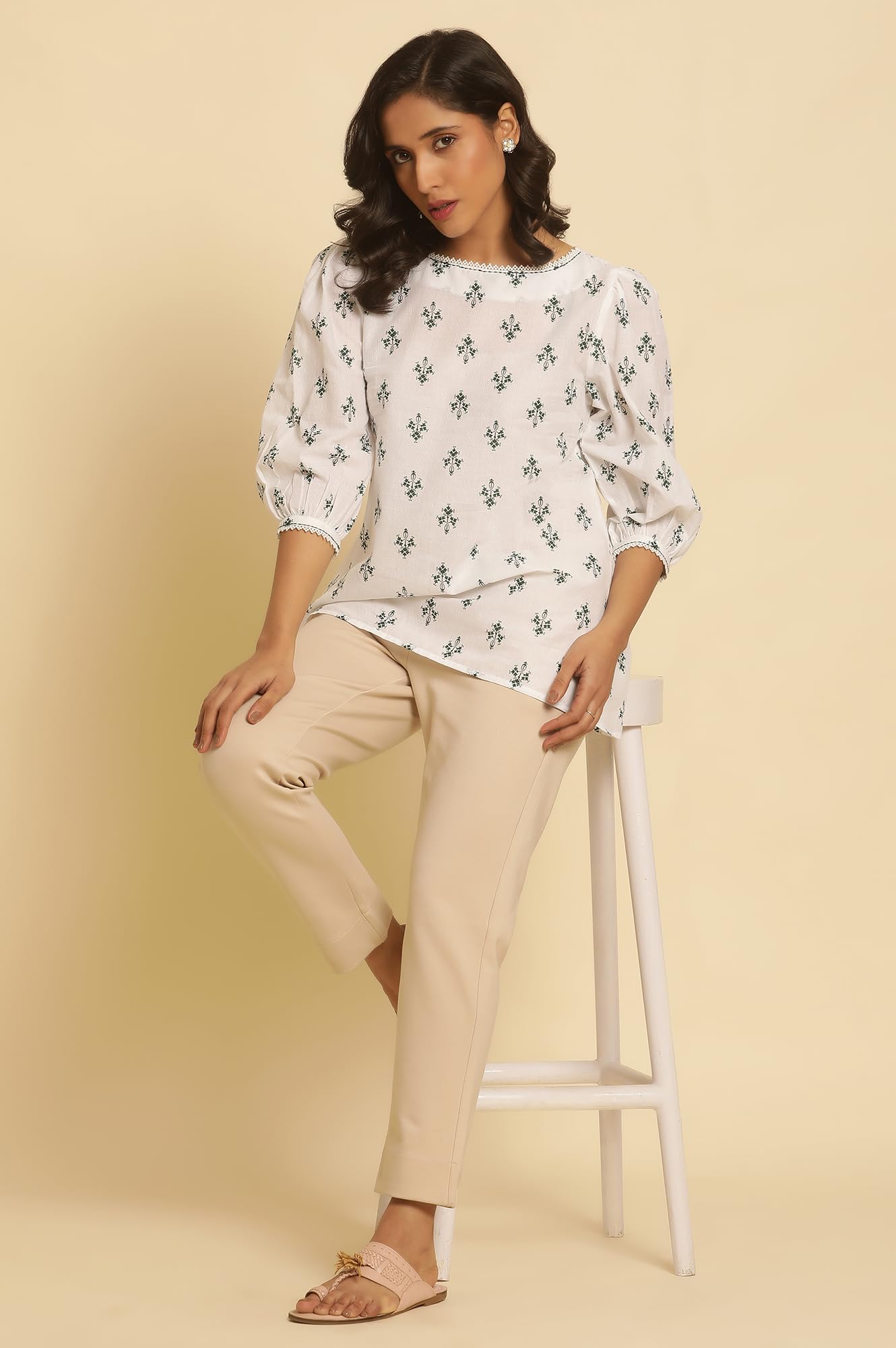 W Women White Floral Print Cotton Top_24FEW30798-123031_L