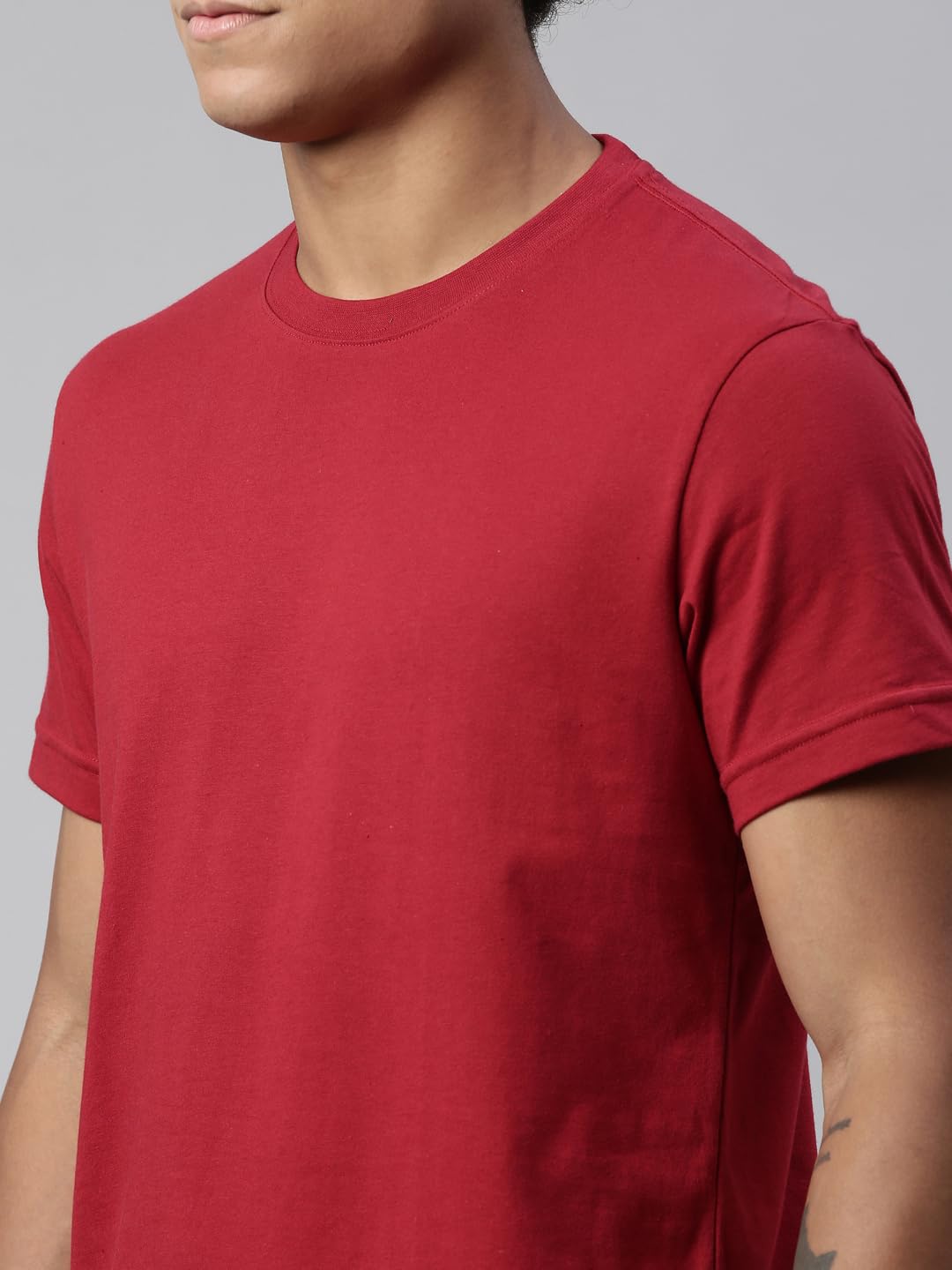 Levi's Men's Plain Regular Fit T-Shirt (PR680913_Red L)