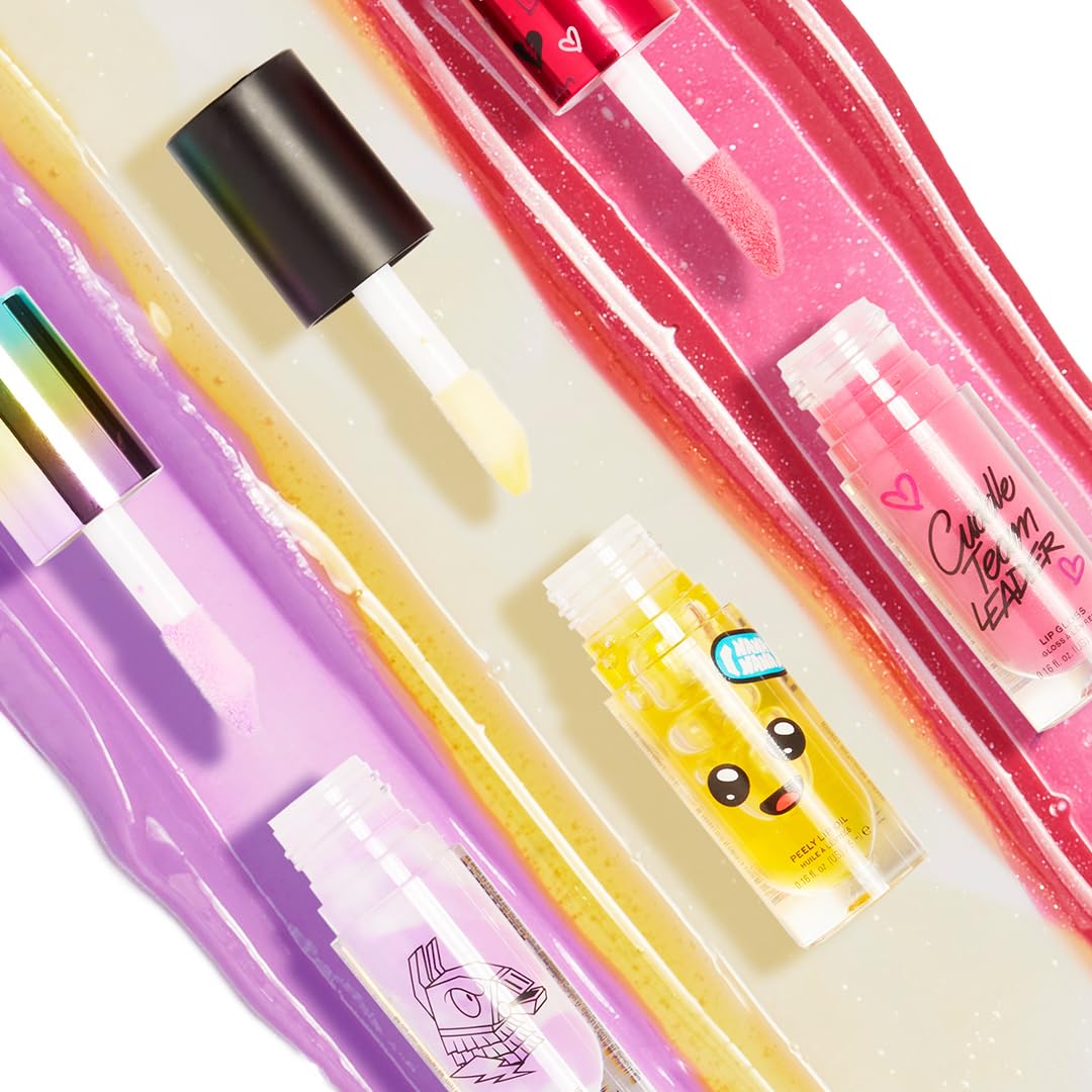 Makeup Revolution-X Fortnite- Lip oil-Peely Banana | Pucker up with Peely Lip Oil |A hydrating & non-sticky formula | A perfect everyday wear oil |Get lively looking, super sweet lips | 5ml