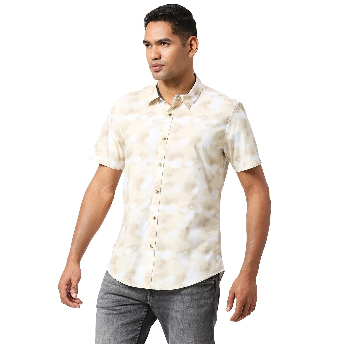 Pepe Jeans Men's Regular Fit Printed Shirts Beige