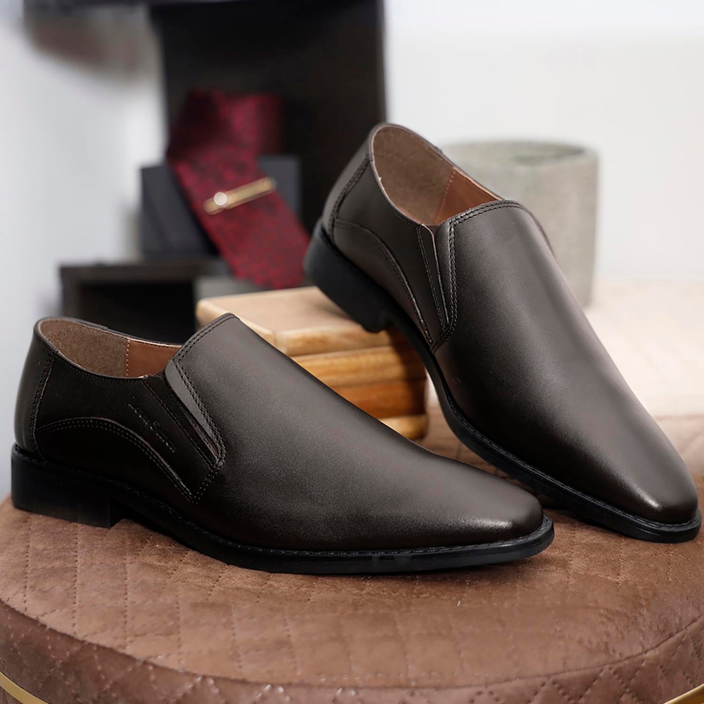 LOUIS STITCH Men's Formal Loafers | Italian Leather Slip-On Moccasins | Business, Formal, Shoes | Perfect for Office, Weddings & Events | Elegant Brown | UK Size 9 (RXSOBB)