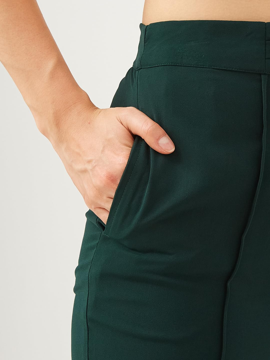 Latin Quarters Women Green Straight Fit Solid High Rise Casual Trouser_S