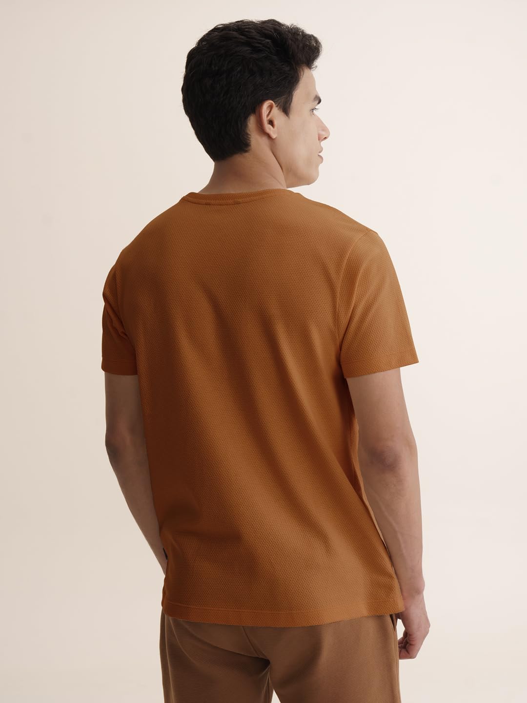 DAMENSCH Men Poly-Cotton Popcorn Textured Crew Casual T-Shirt-Pack of 1-Large Caramel Brown