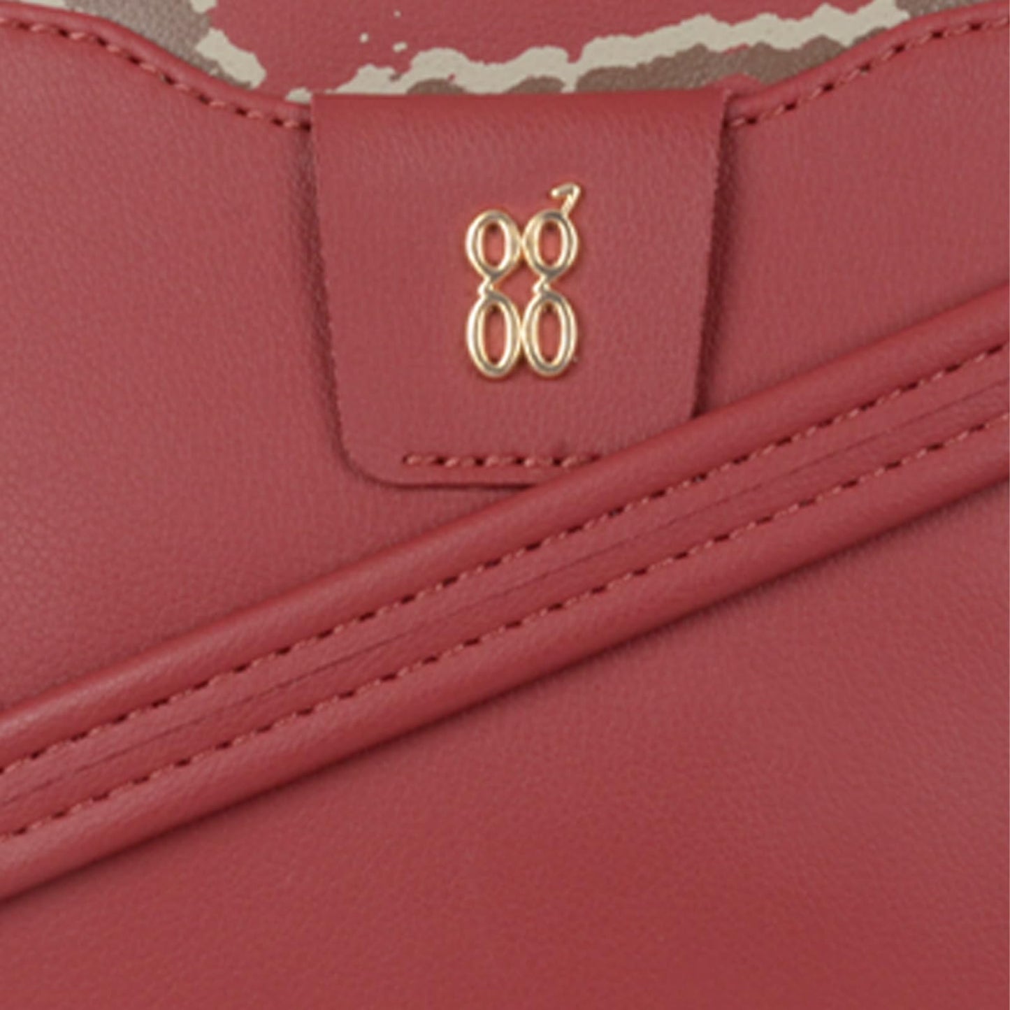 Baggit Women Small Size Handbag - Stylish Casual Purse, Perfect for Travel, Shopping, and Daily Use, Ideal Gift for Women