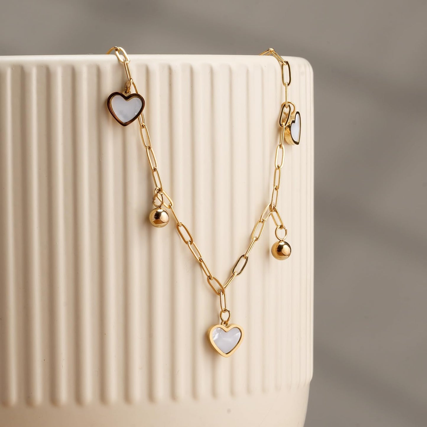 PALMONAS Hearts of Pearl Necklace for Womens - Waterproof & Anti-Tarnish, Gift for Girls & Women