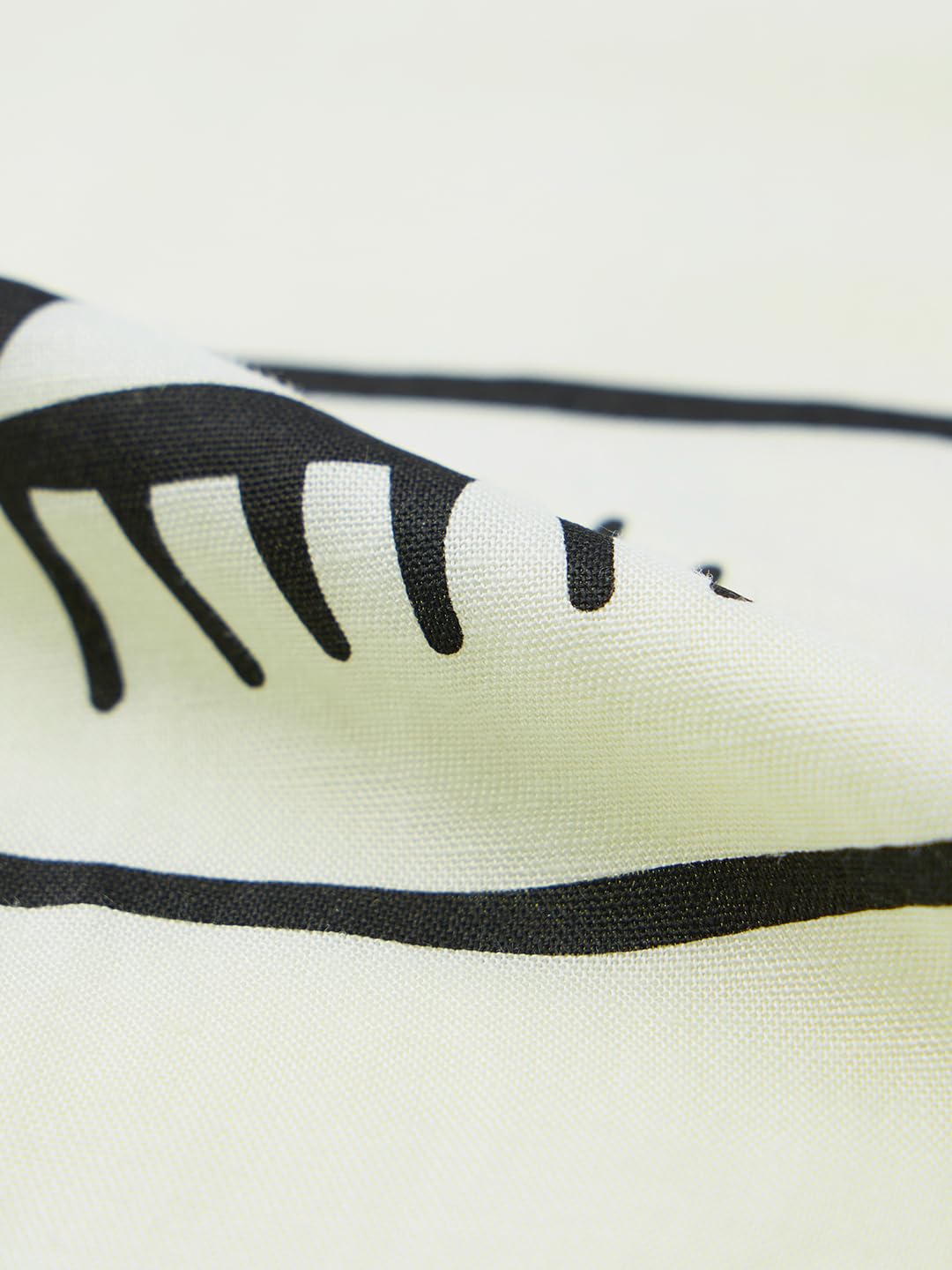 The Souled Store Originals: Minimalistic Women and Girls Long Sleeves Collared Neck Button Front Printed Regular Fit Cotton Shirt