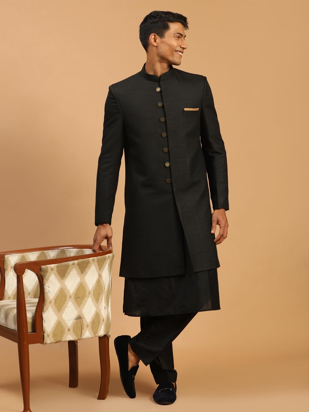 VASTRAMAY Men's Black Viscose Sherwani Set