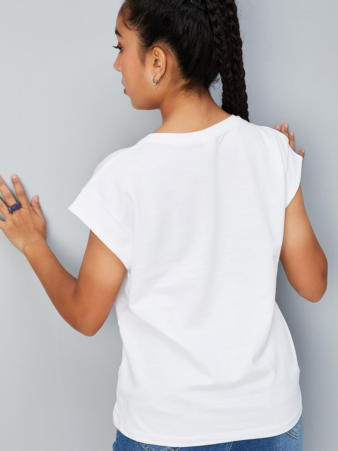 Max Girls Metallic Printed T-Shirt (S24EKT12WHITE)_15-16Y