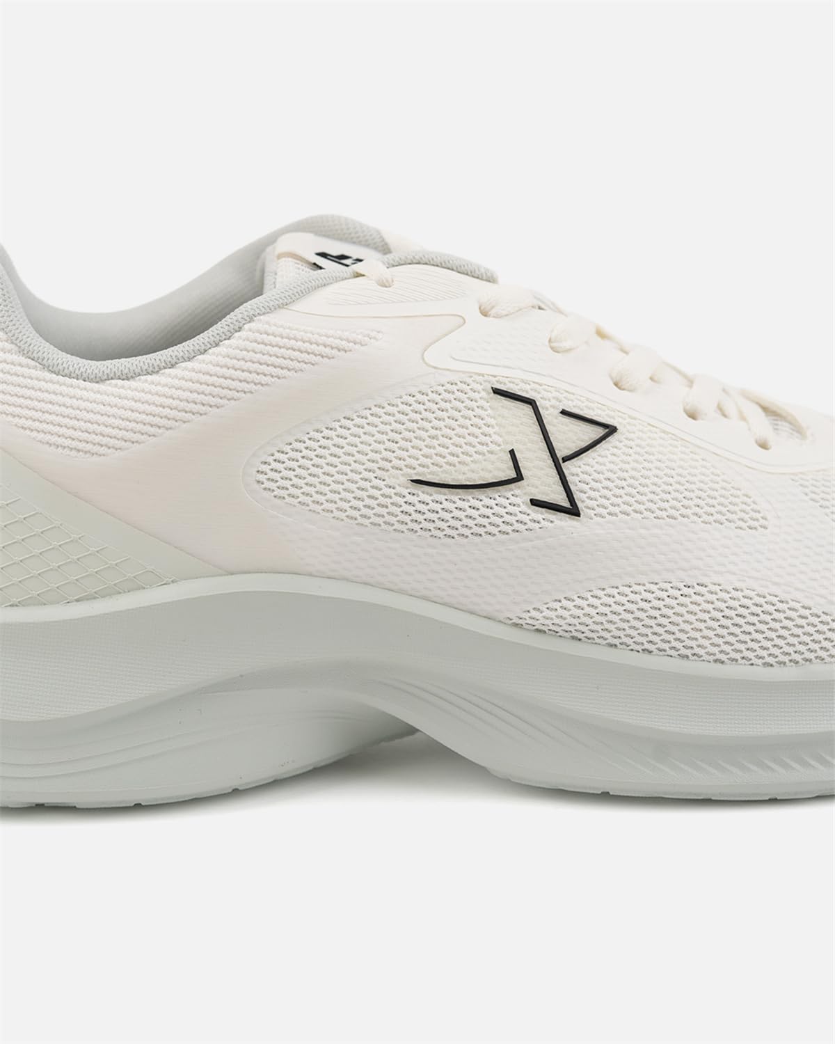 XTEP Mass Life Series Textile Upper IP Outsole Running Shoes for Men, Canvas White/Gray