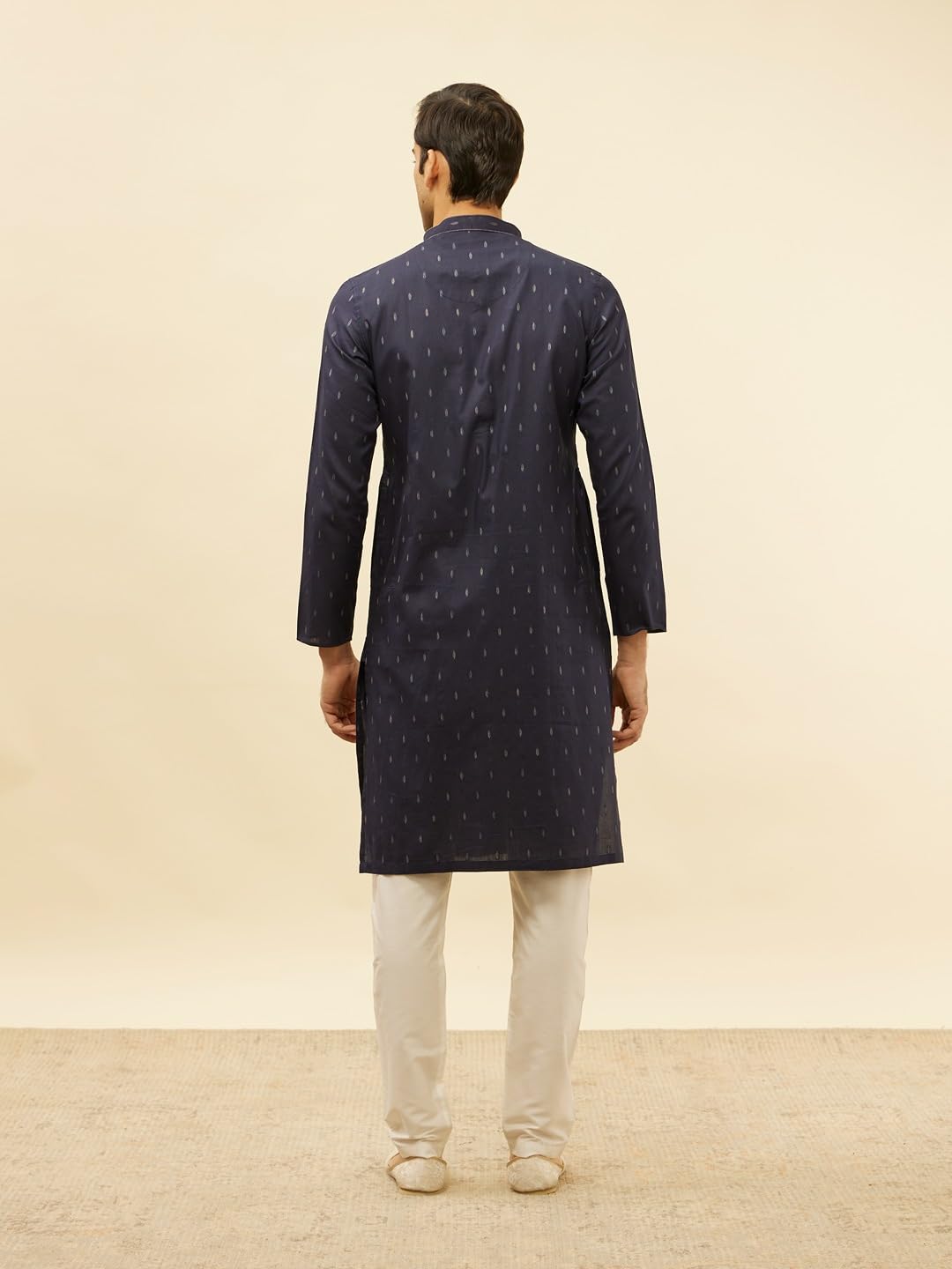 Manyavar Men's Printed Kurta Pajama Set (2pcs)