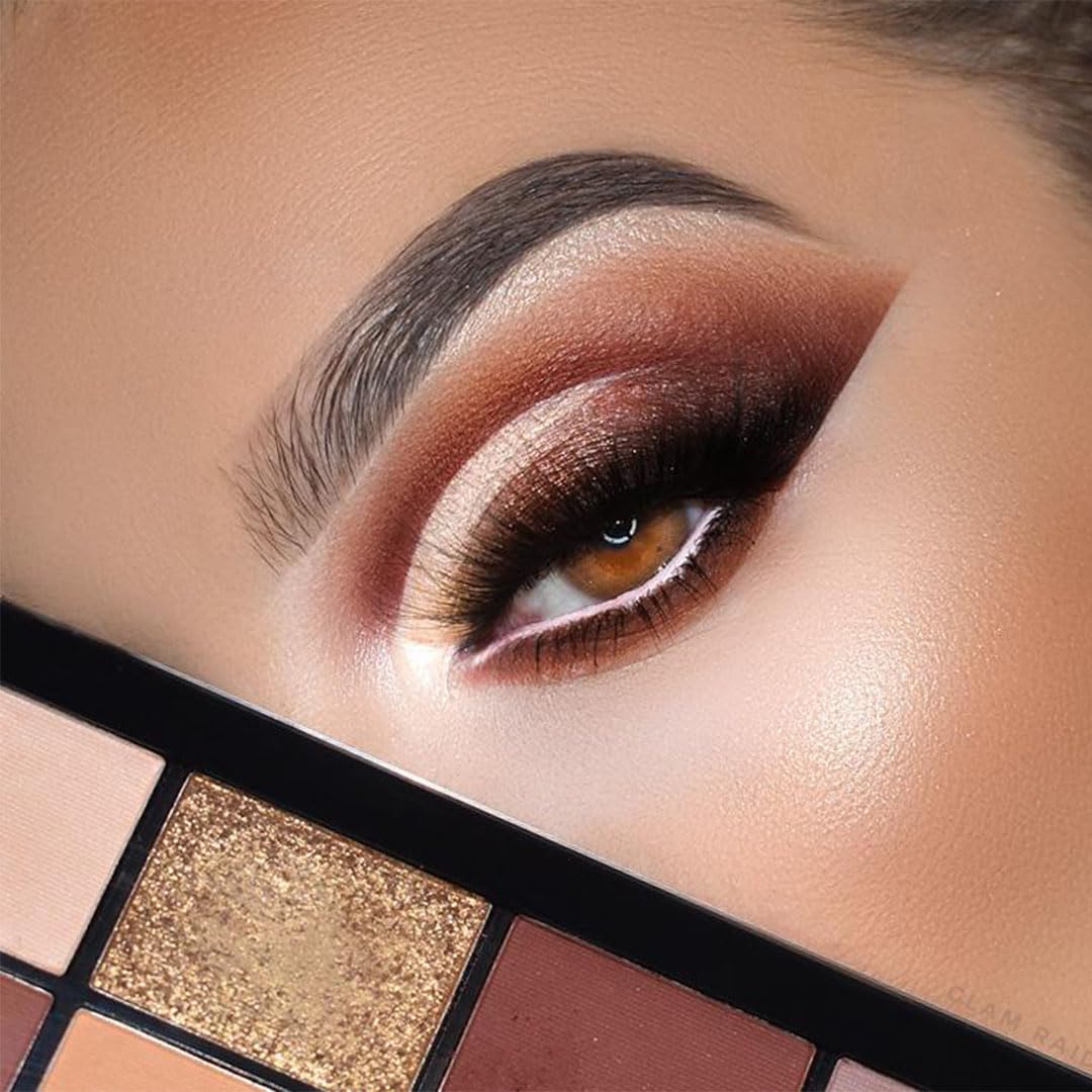Makeup Revolution Reloaded Combo (Reloaded Eyeshadow Combo) Eyeshadow Palette, Create Long-Lasting Eye Makeup Looks, Vegan & Cruelty-Free, 33g