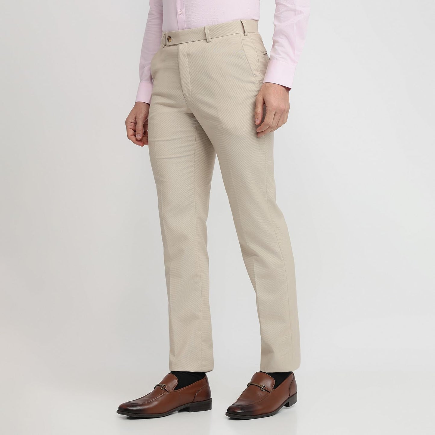 Park Avenue Men Regular Fit Solid Pattern Poly Viscose Blend Flat Front Formal Trouser Medium Fawn