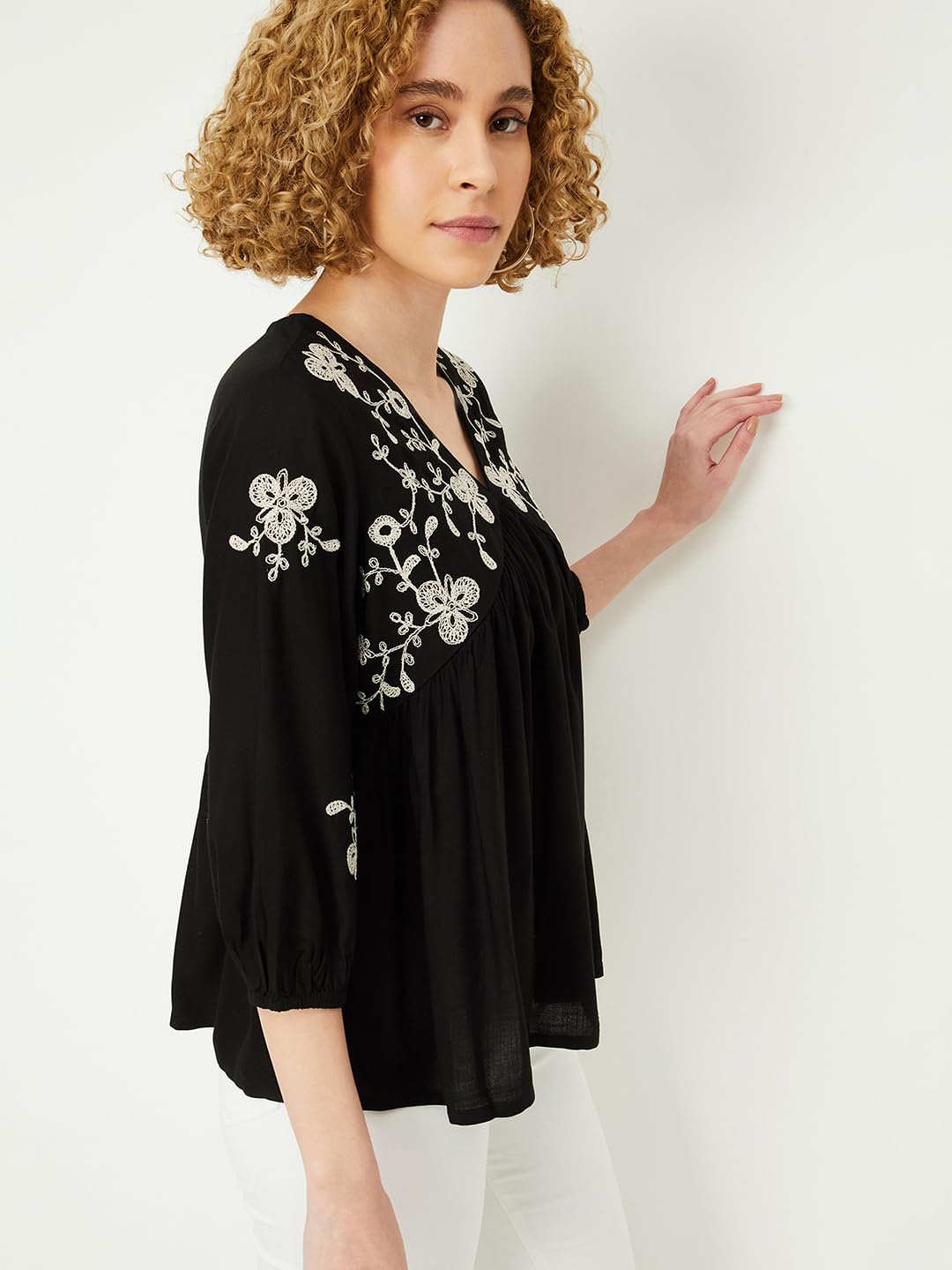 Max Women's Regular Fit Tunic (EMBSK42010BLACK_Black