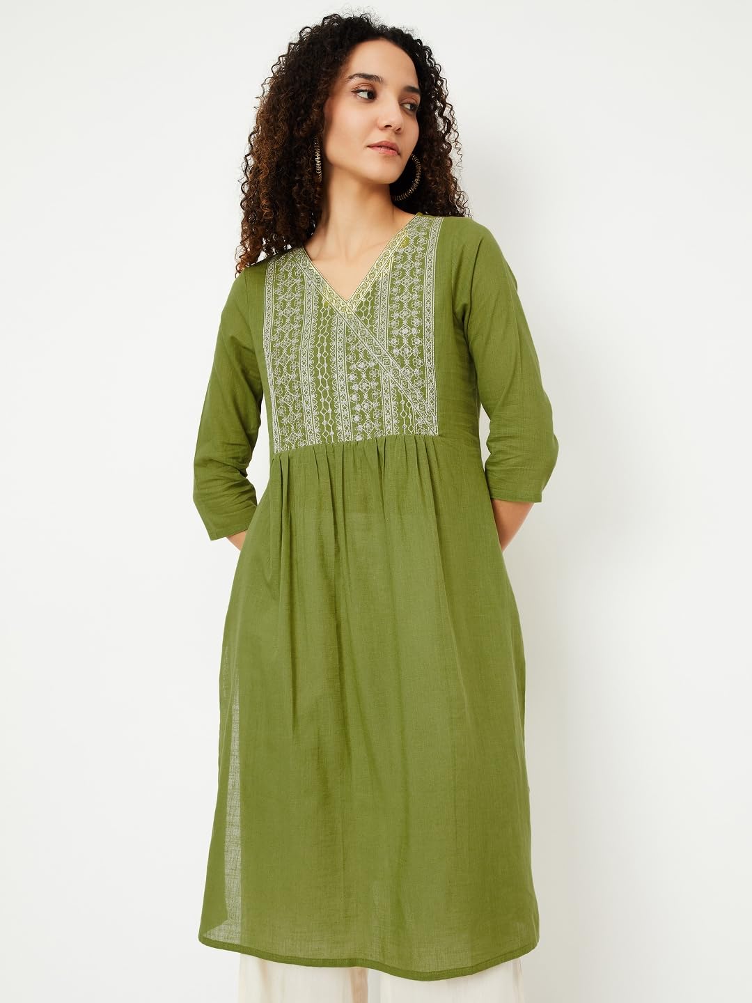 Max Women Cotton Blend Regular Fit Kurta (PFEKSP25KE_Green, Large)