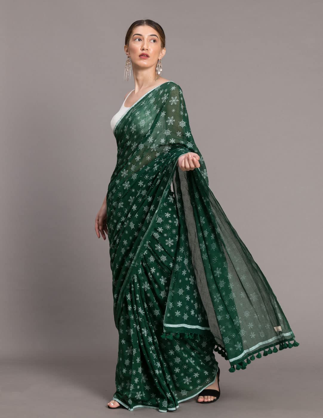 Suta Women's Plain Pure Cotton Saree Without Blouse | Green Cotton Saree | Plain Cotton Saree |Green Saree| Printed Cotton Saree