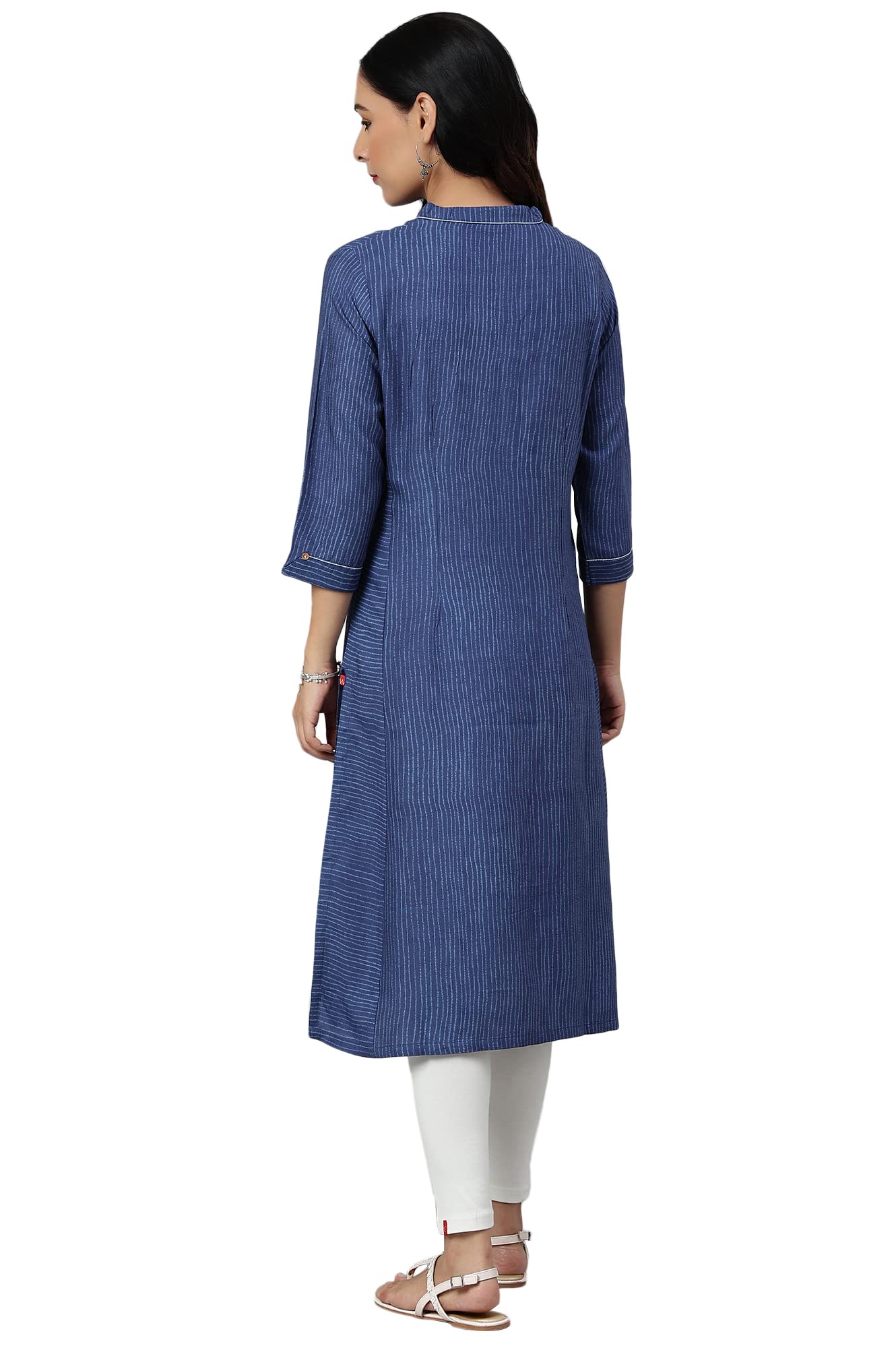 W for Woman Blue Thread Embroidered Rayon Kurta