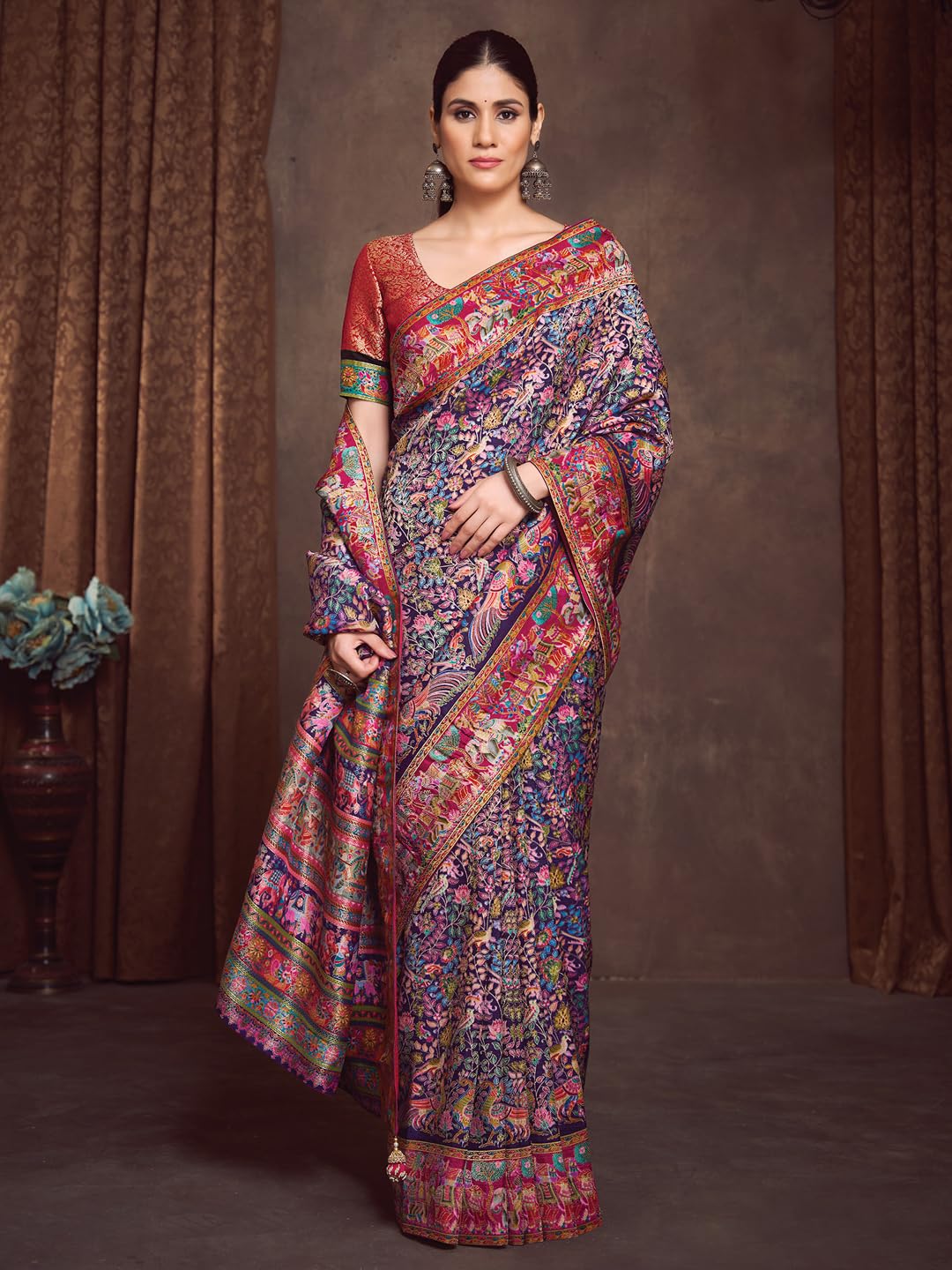 AKHILAM Women's Navy Blue Viscose Silk Ethnic Motif Printed Saree With Unstitched Blouse Piece (MSTANI78B_HS)