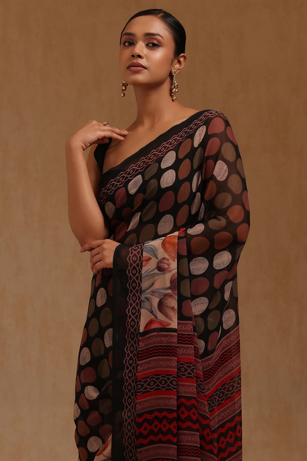 Soch Womens Black Georgette Geometric Print Saree