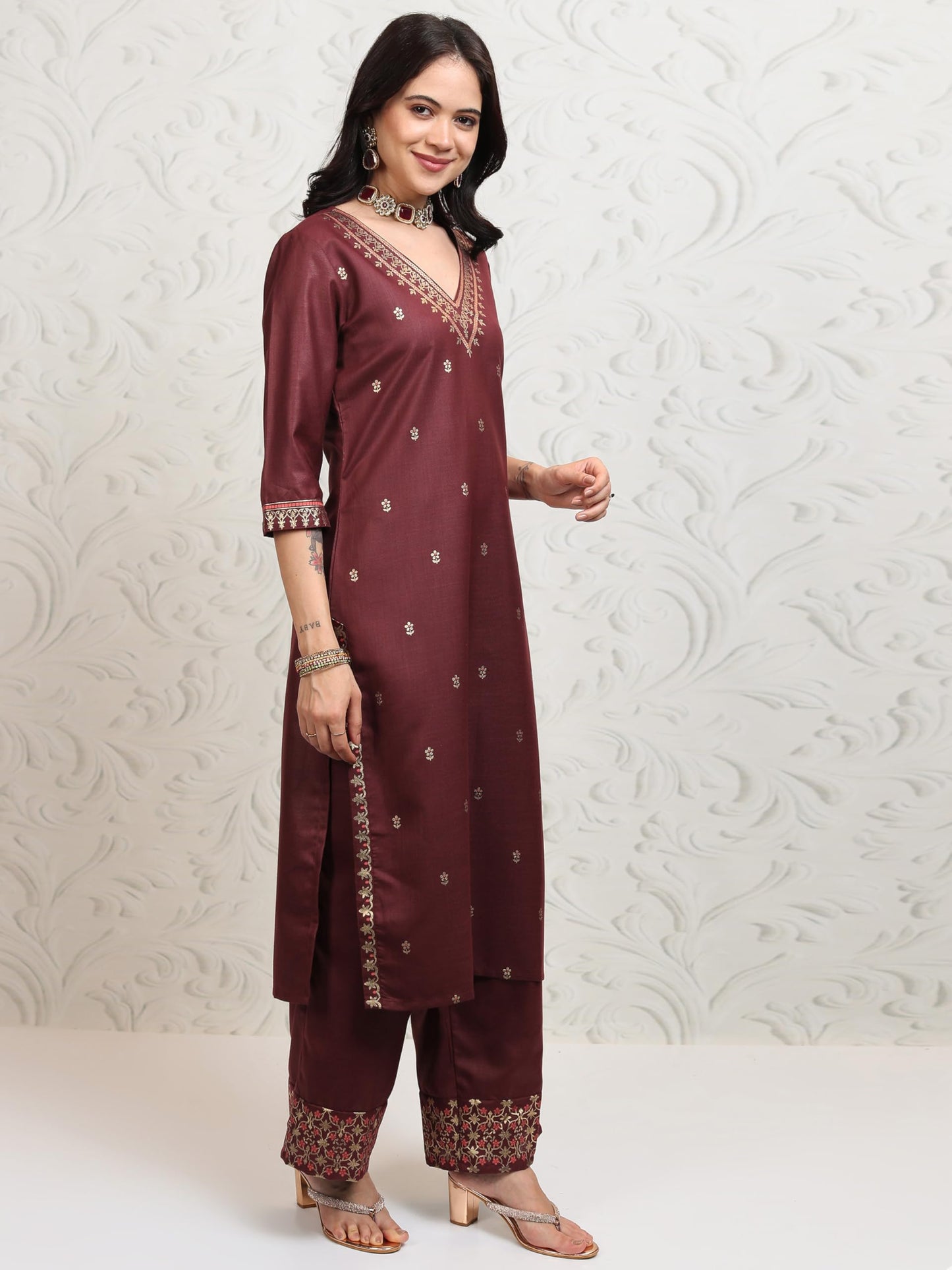 Vishudh Women V NECK Ethnic Set PVK3000085 Brown M