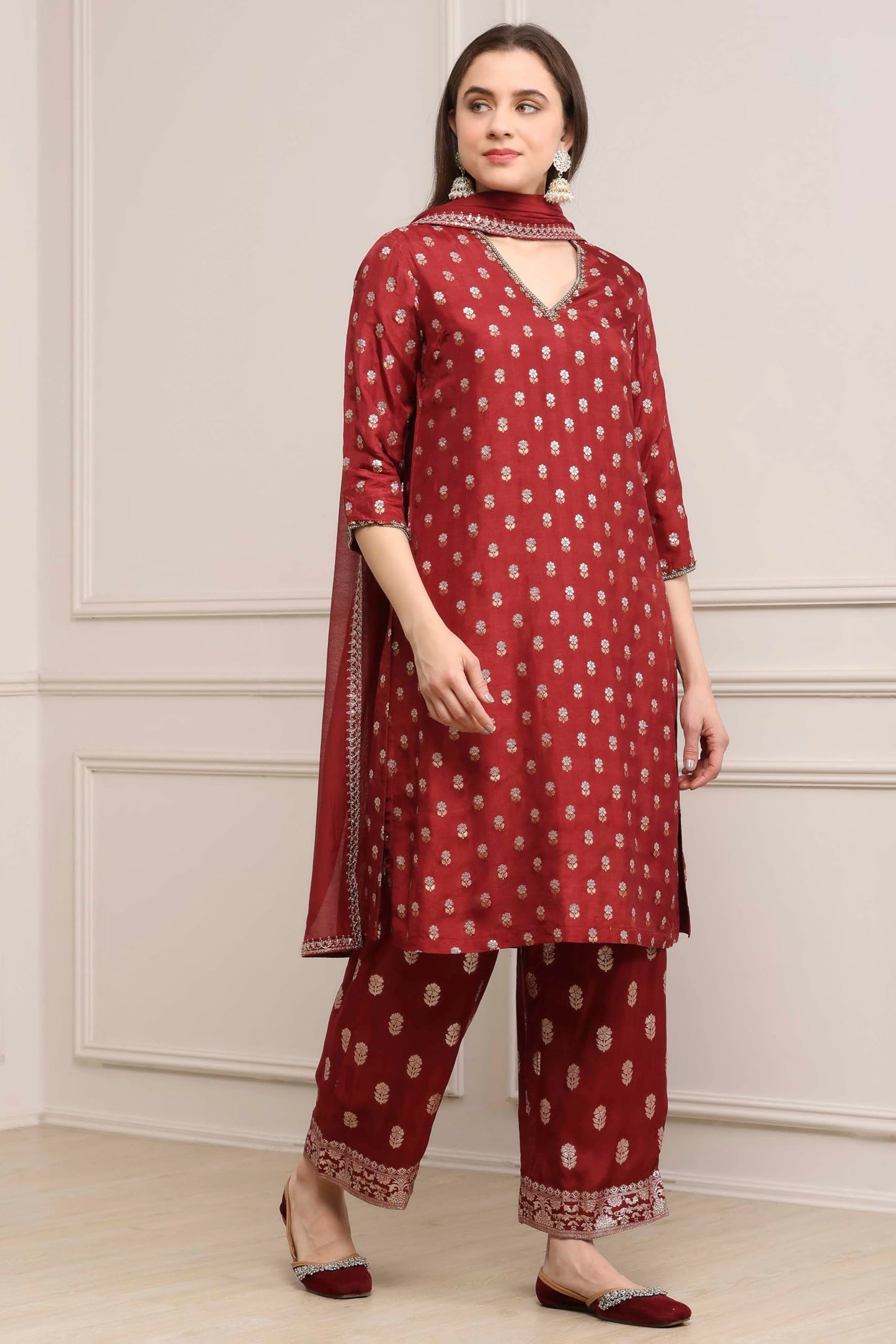 Biba Women Green-Maroon Viscose Gathered Yarndyed Suit Set_42