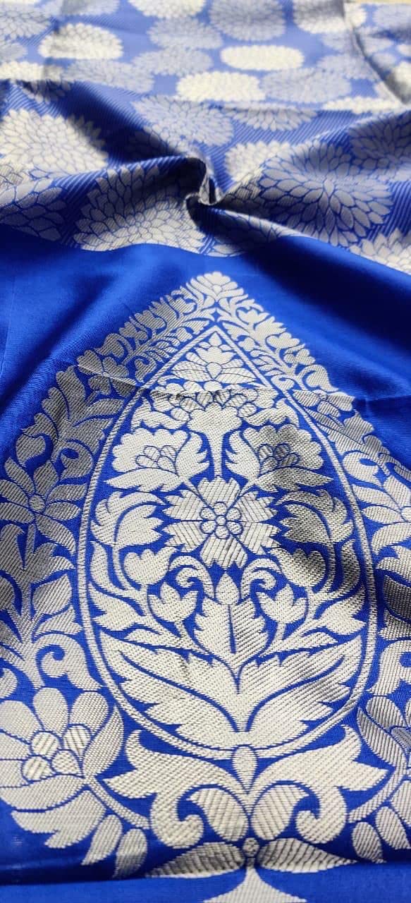 SGF11- Women's Kanjivaram Soft Silk Saree With Blouse Piece (Royal Blue)