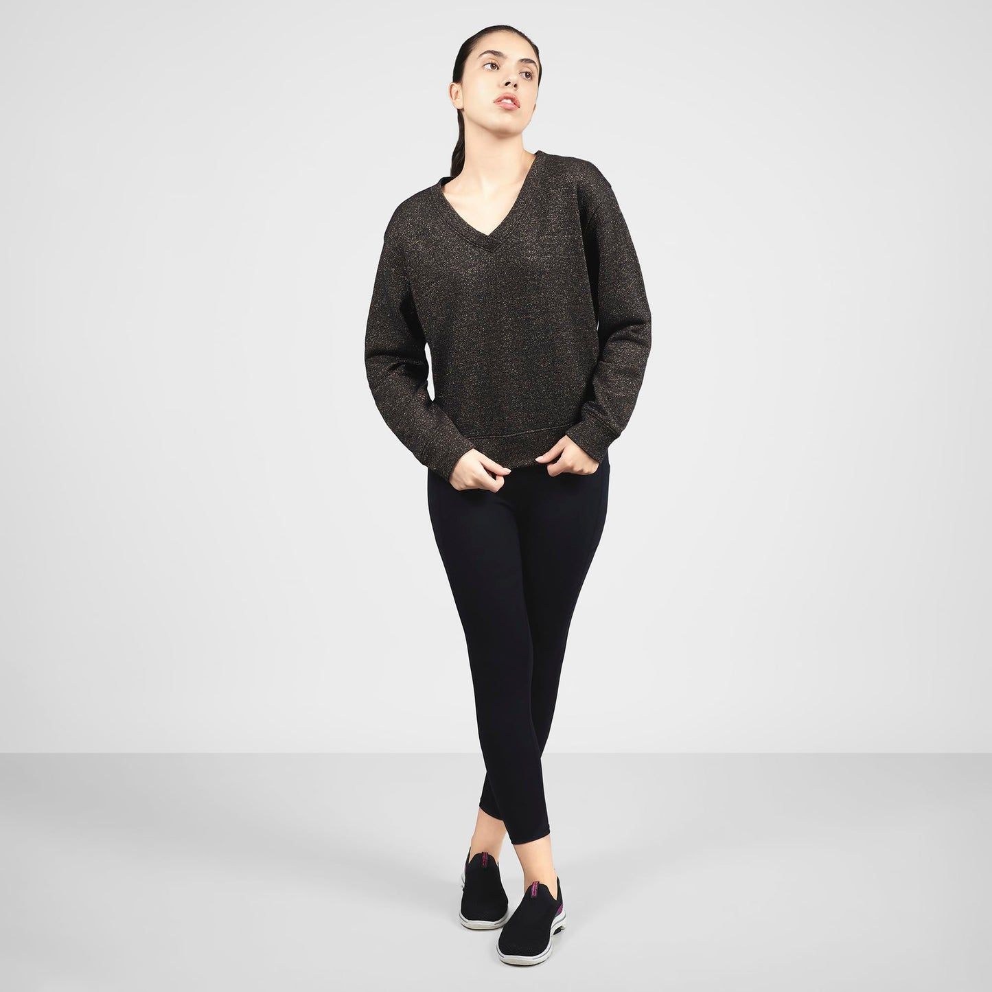 Skechers Women's Skech-Sweats Shimmer V-Neck (LT110A-BLK_S)