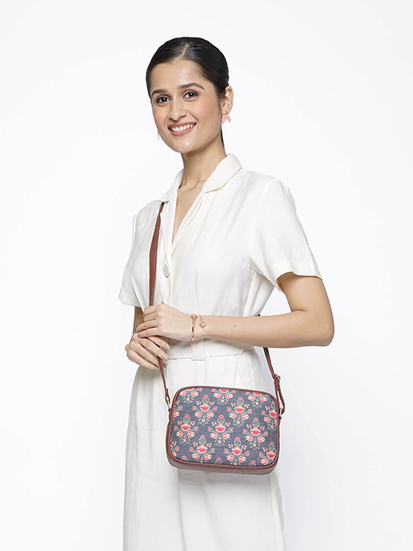 ZOUK Sling Bag | Crossbody Bags for Women | Women's Handbags | Stylish | Vegan Leather Evening Bag | Travel & Office Use | Purse and Wallet | Mughal Garden Print Print