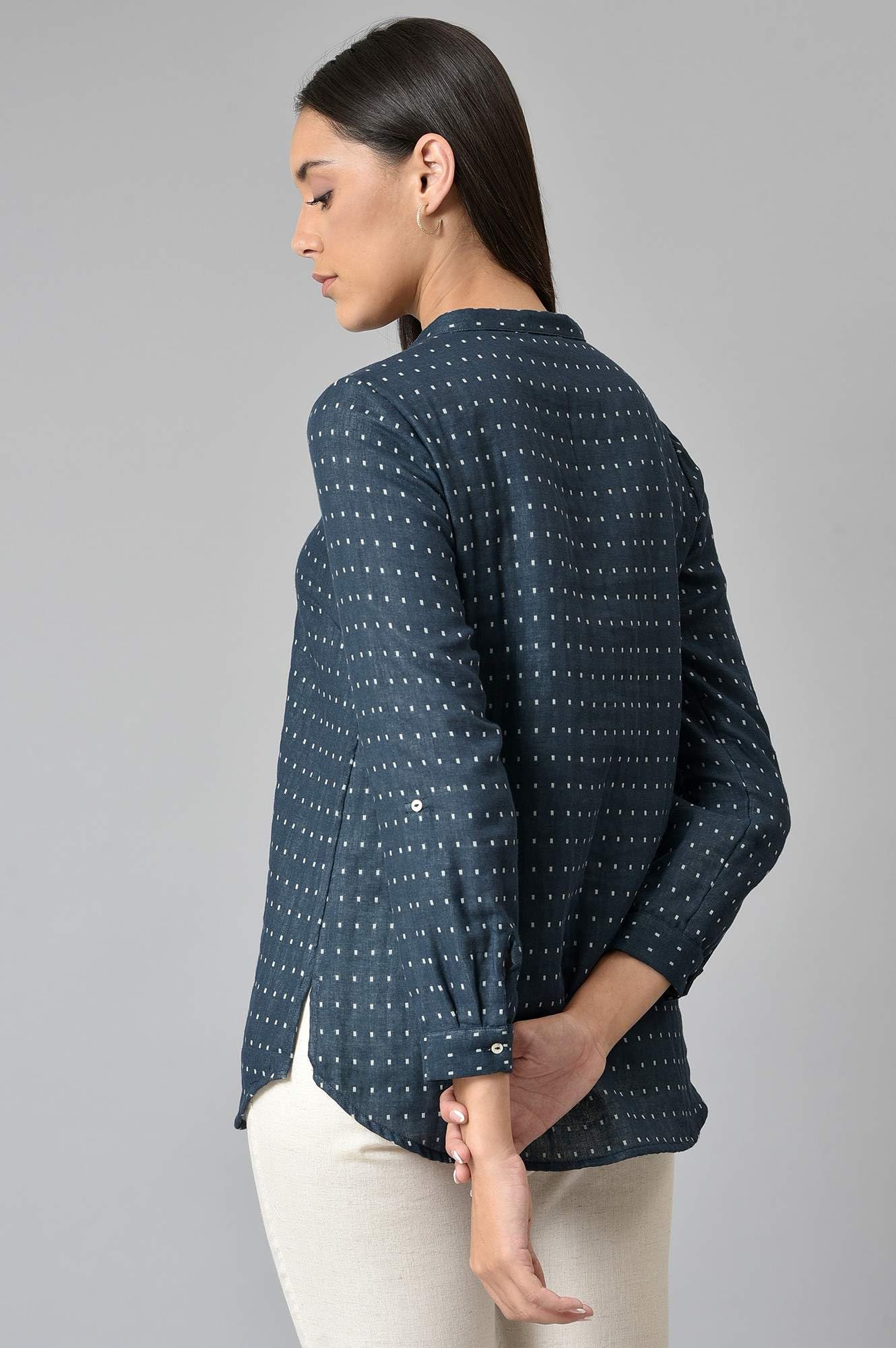 W for Woman Women's Regular Fit Shirt (22AUW31162-830184_Blue