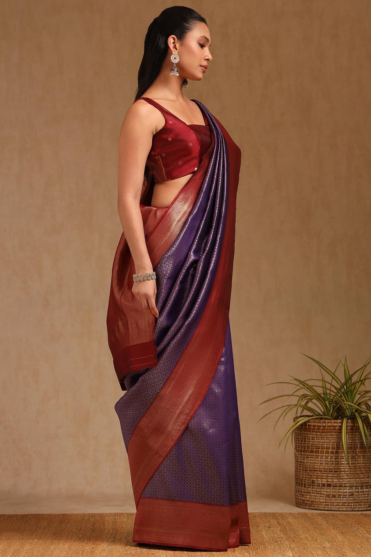 Soch Womens Silk Blend Zari Woven Saree With Zari Woven