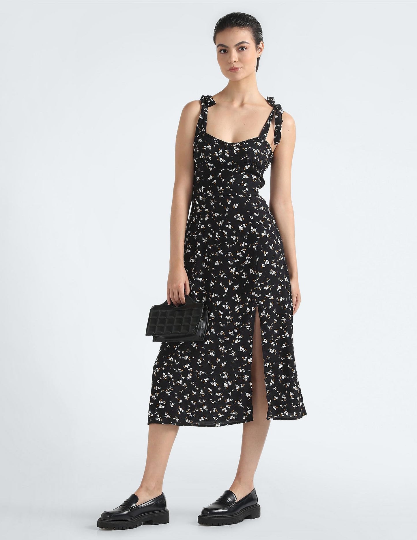 Tommy Hilfiger Black Viscose Women's Shoulder Straps Floral Shoulder Straps Midi Dress (M)