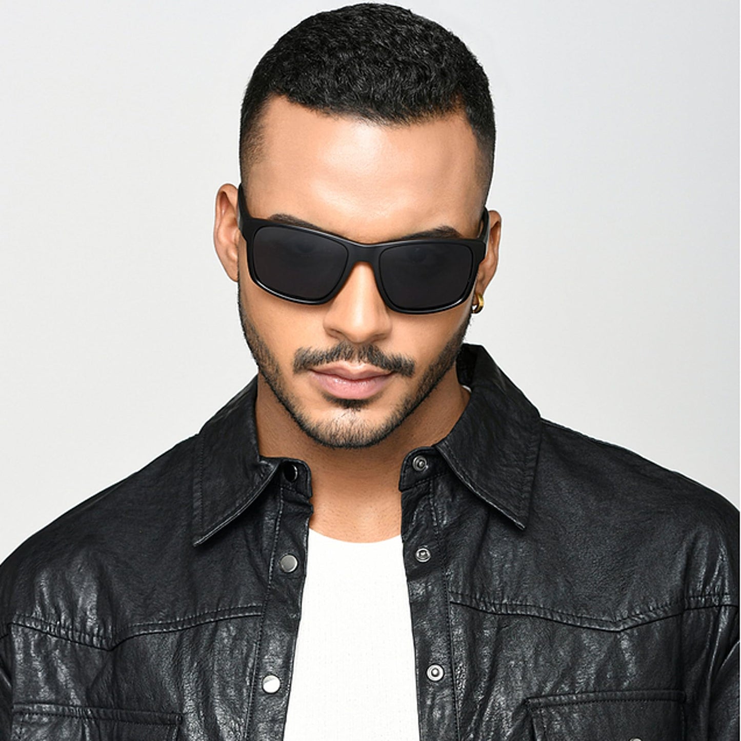 Vincent Chase By Lenskart | Black Grey Full Rim Square | NIGHT DRIVING GLASSES | Branded Latest and Stylish Sunglasses | Polarized and 100% UV Protected | For Men & Women | Large | VC S17484