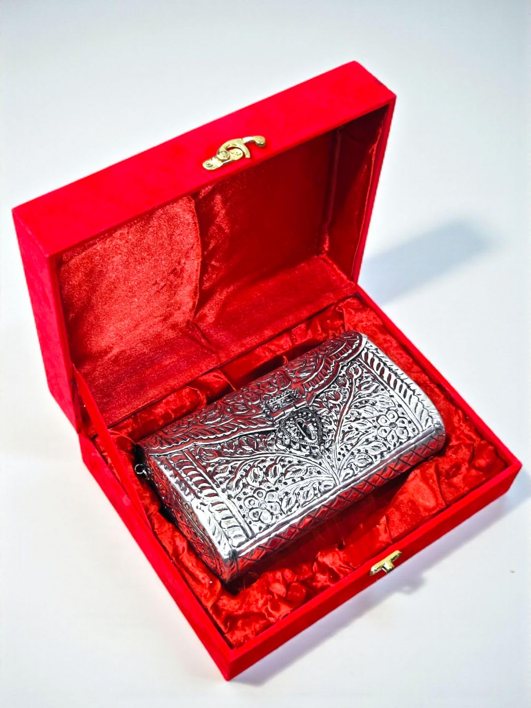 Trend Overseas Women gift Silver Brass Metal bag Bridal Clutch Girls Party Purse