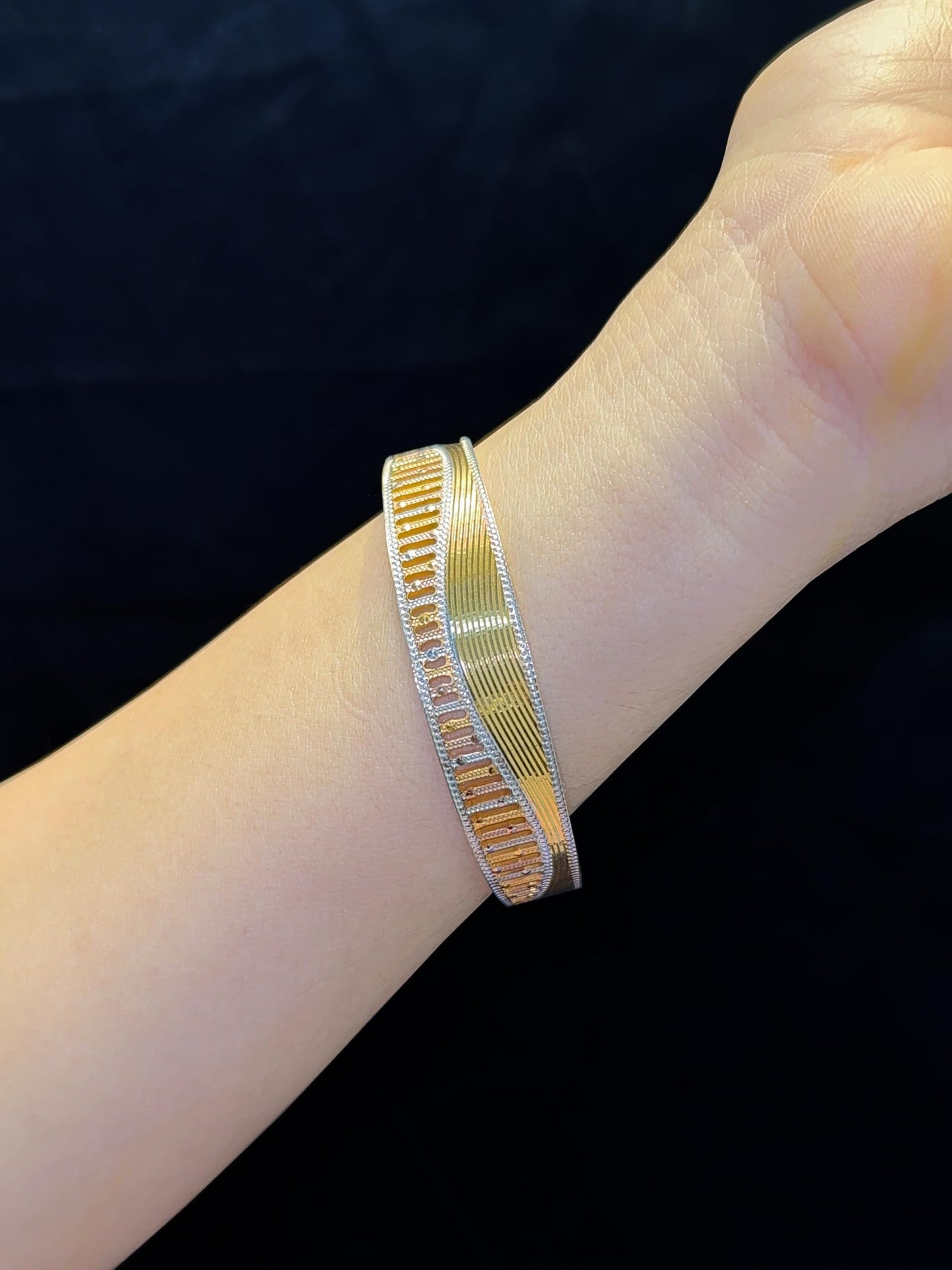 CYGNI BANGLES Womens Luxury Bracelets 18kt Yellow Gold Gold Plated CNC, Bracelet for Women Traditional Design Froming Jewelry (LBR-13)