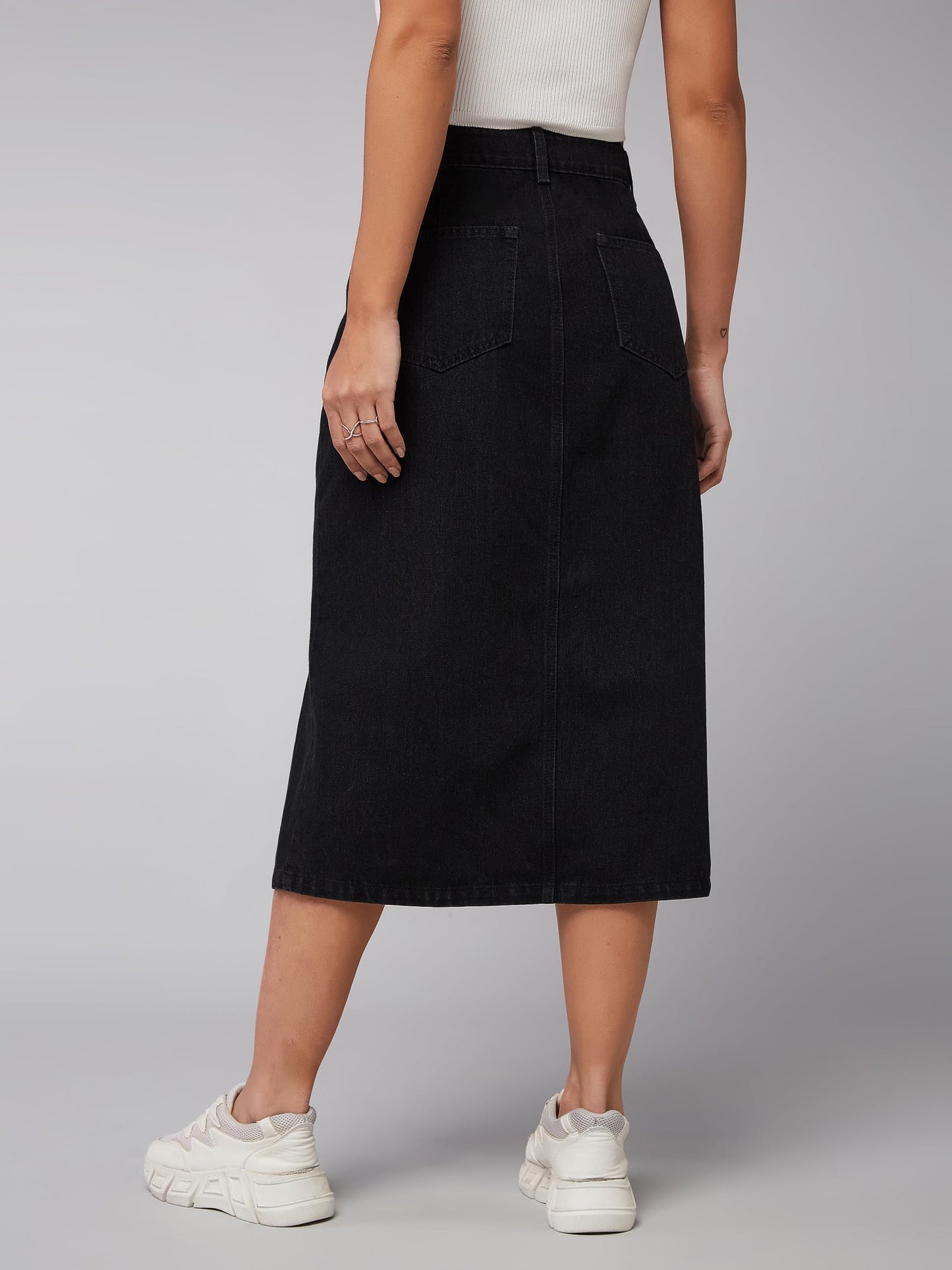 Dolce Crudo Women's High/Mid Rise Light Weight Stretchable Denim Skirt (DOSS24DEN79-05-338-32, Smokey Black, 32)