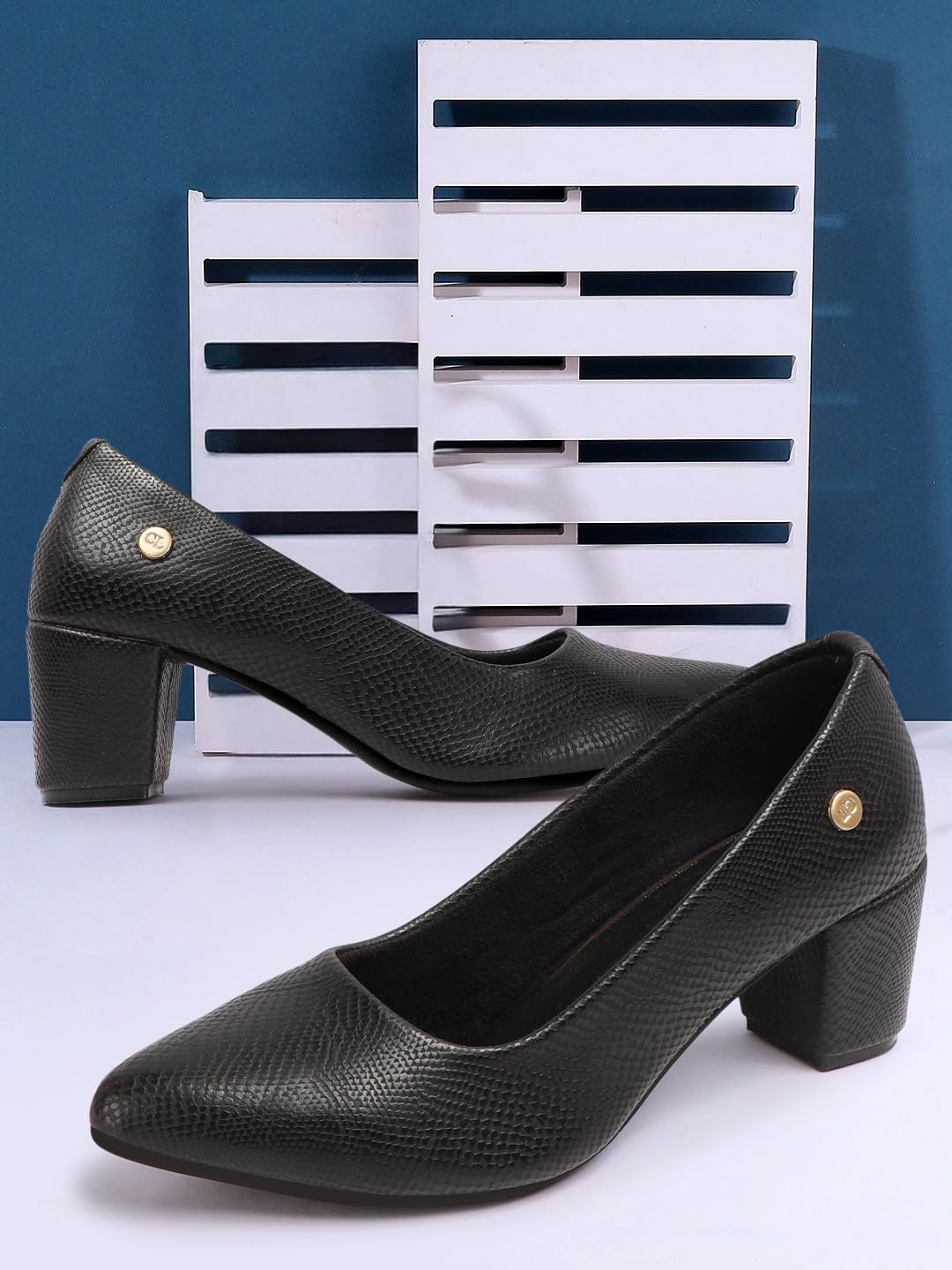 Carlton London Women Pump Shoes,Black,UK-6