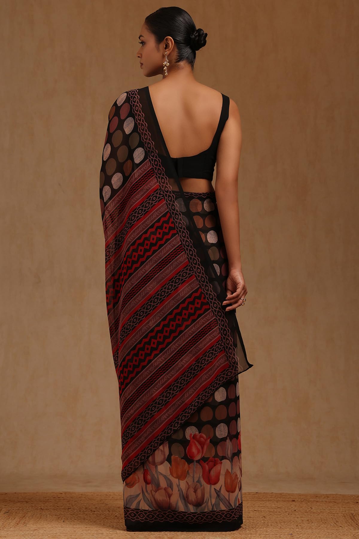 Soch Womens Black Georgette Geometric Print Saree