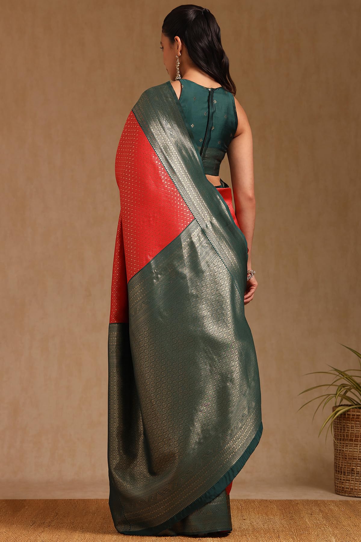 Soch Womens Red Silk Blend Zari Woven Saree With Zari Woven