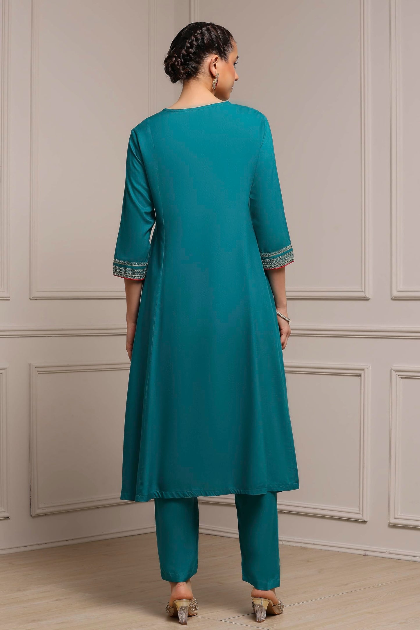 Biba Women Teal Green Viscose Rayon Straight Solid Suit Set_46