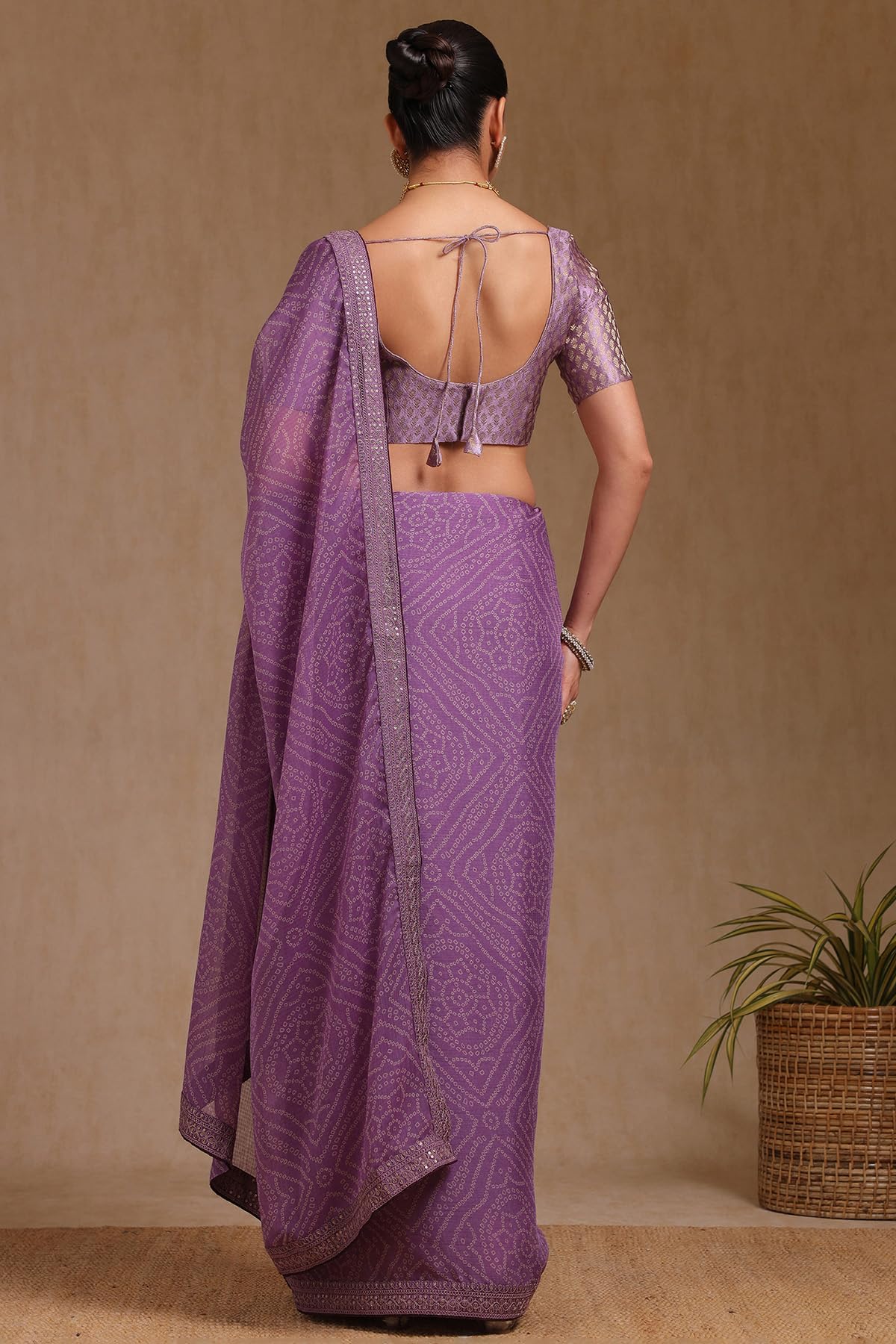 Soch Womens Lavender Chiffon Bandhani Print Saree